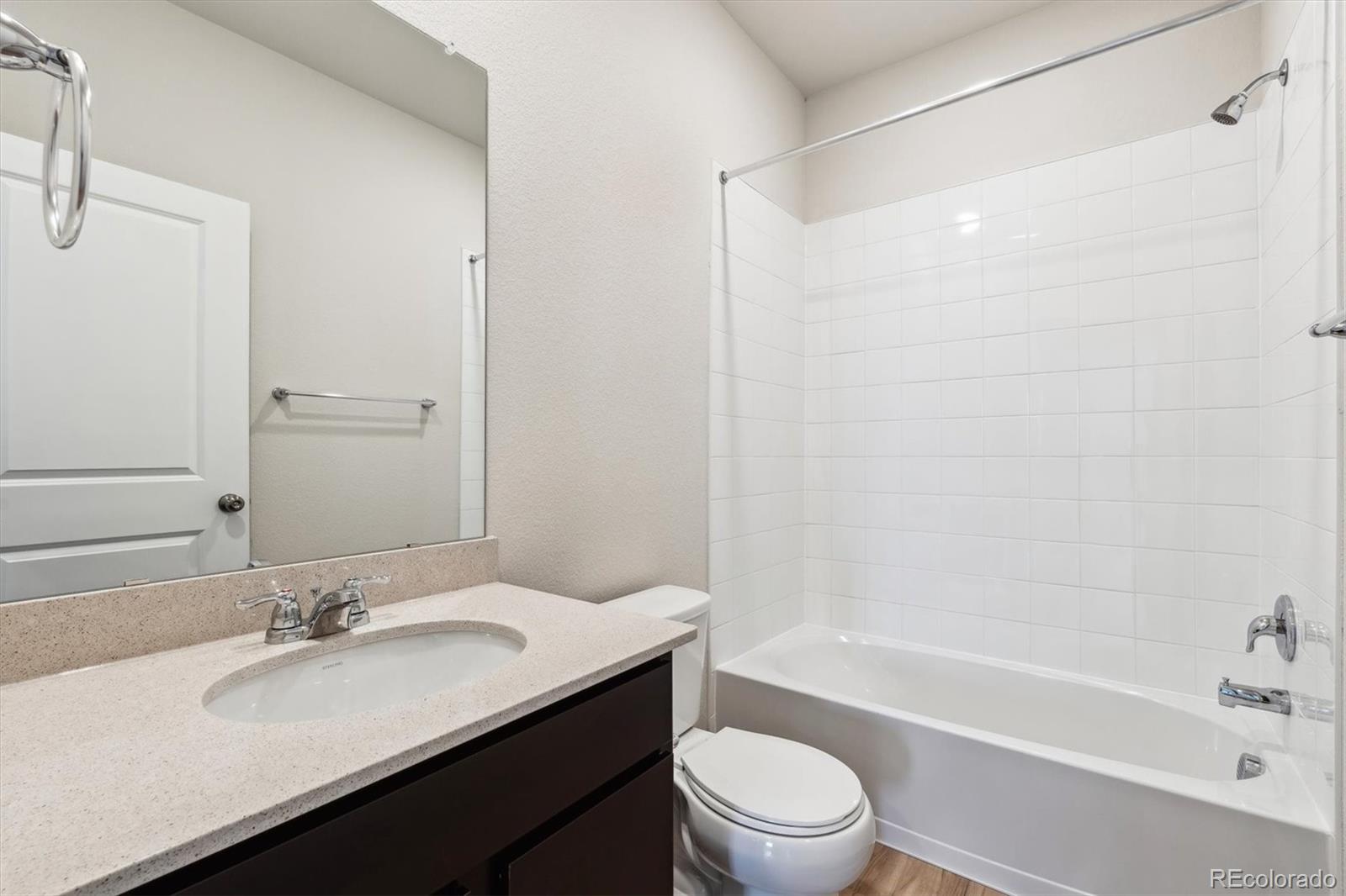 MLS Image #14 for 14482  heritage drive,mead, Colorado