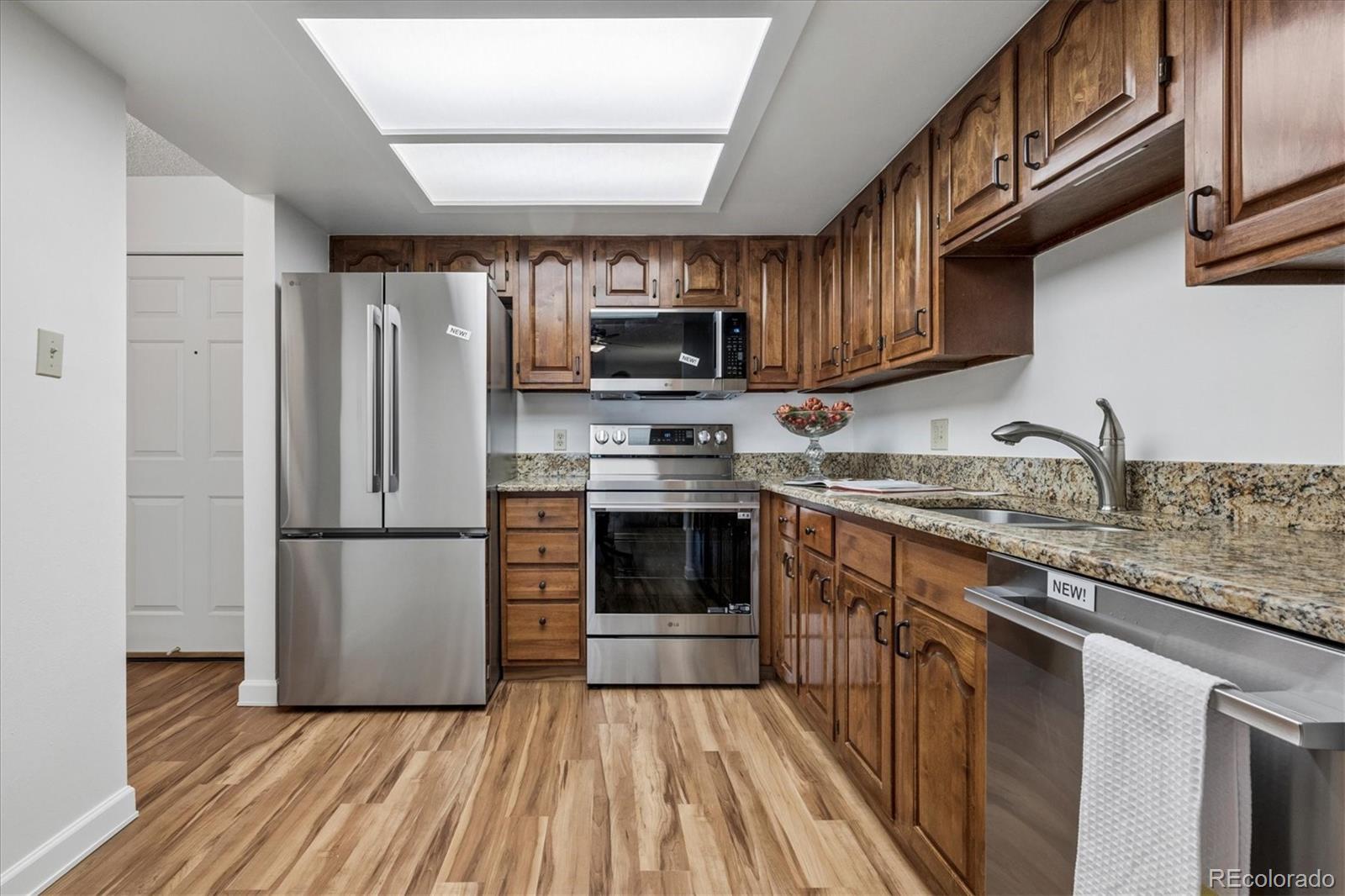 MLS Image #1 for 13961 e marina drive 104,aurora, Colorado