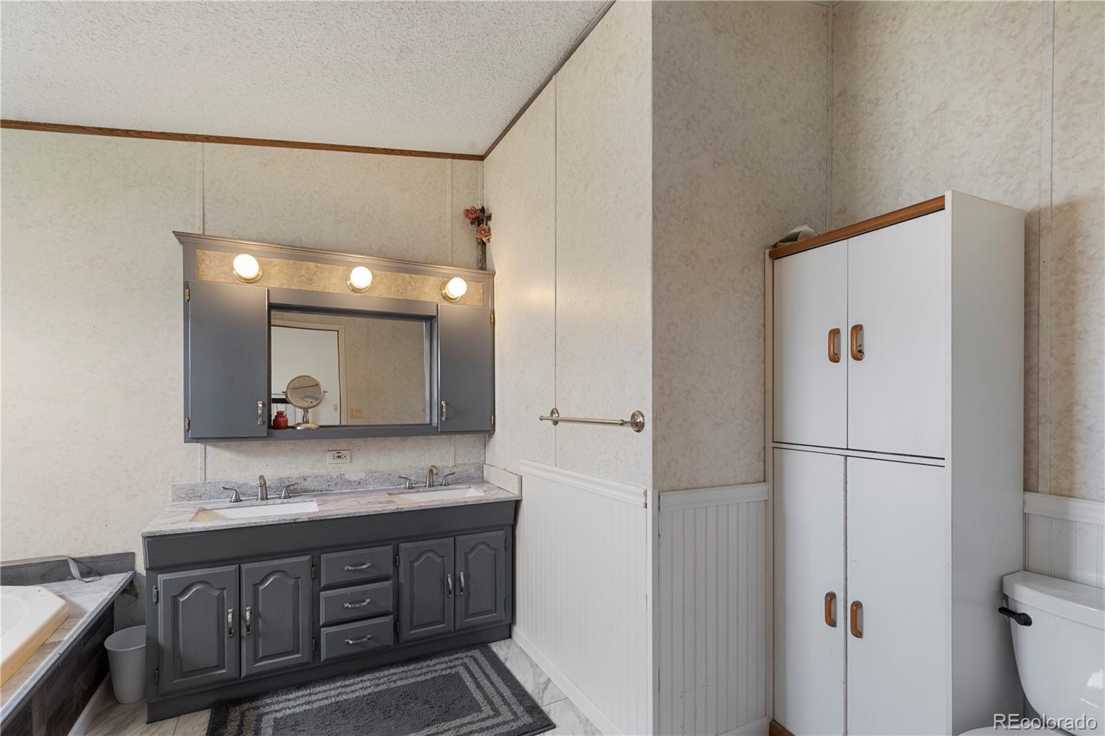 MLS Image #12 for 47904  dartmouth avenue,bennett, Colorado