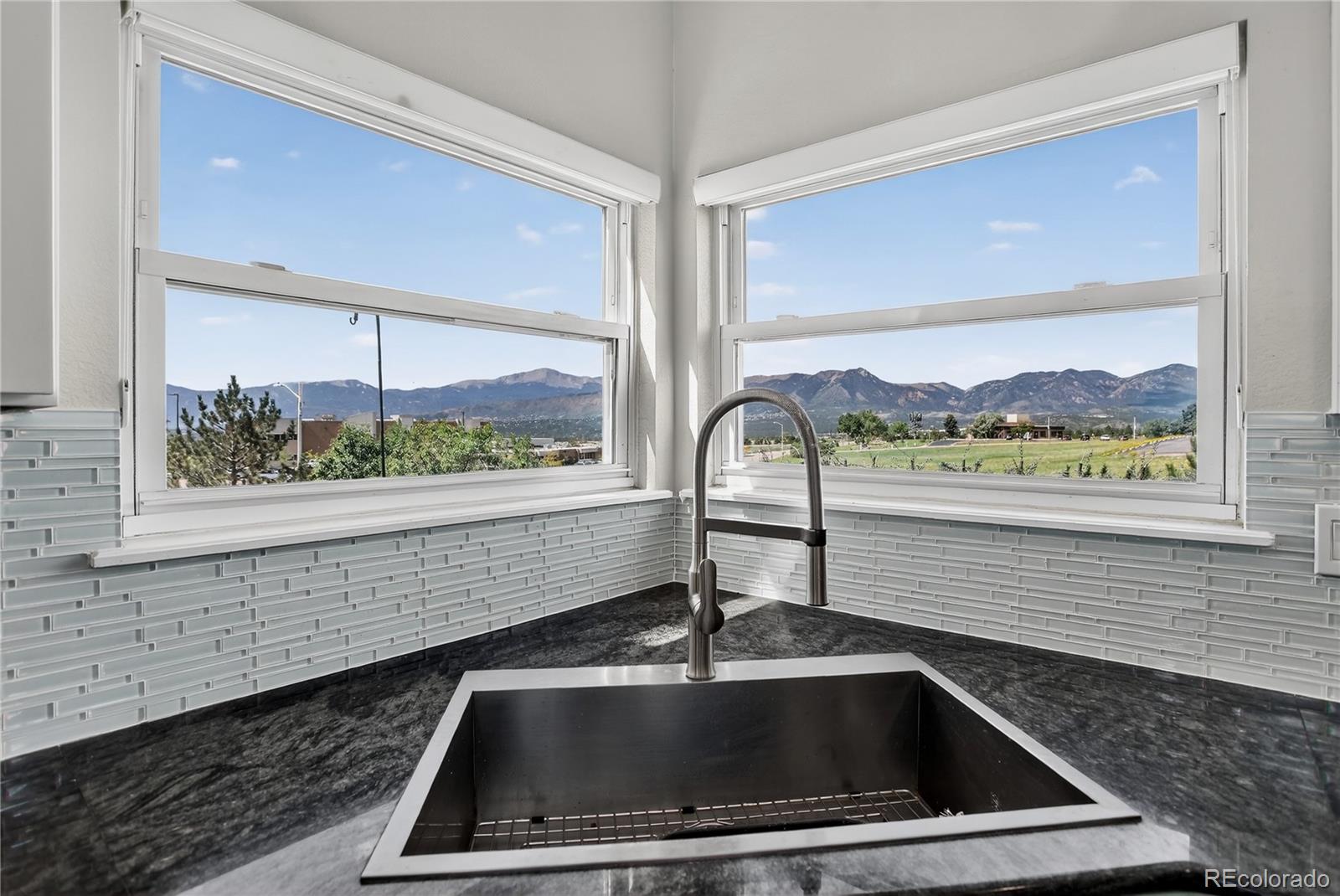 MLS Image #6 for 1880  springcrest road,colorado springs, Colorado