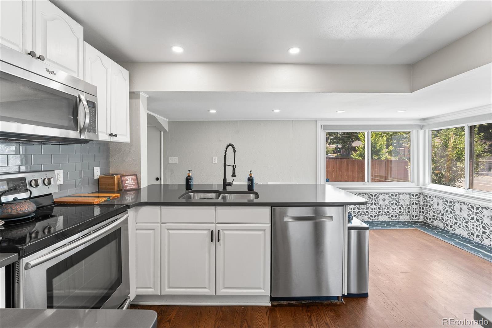 MLS Image #12 for 1111 e dartmouth avenue,englewood, Colorado