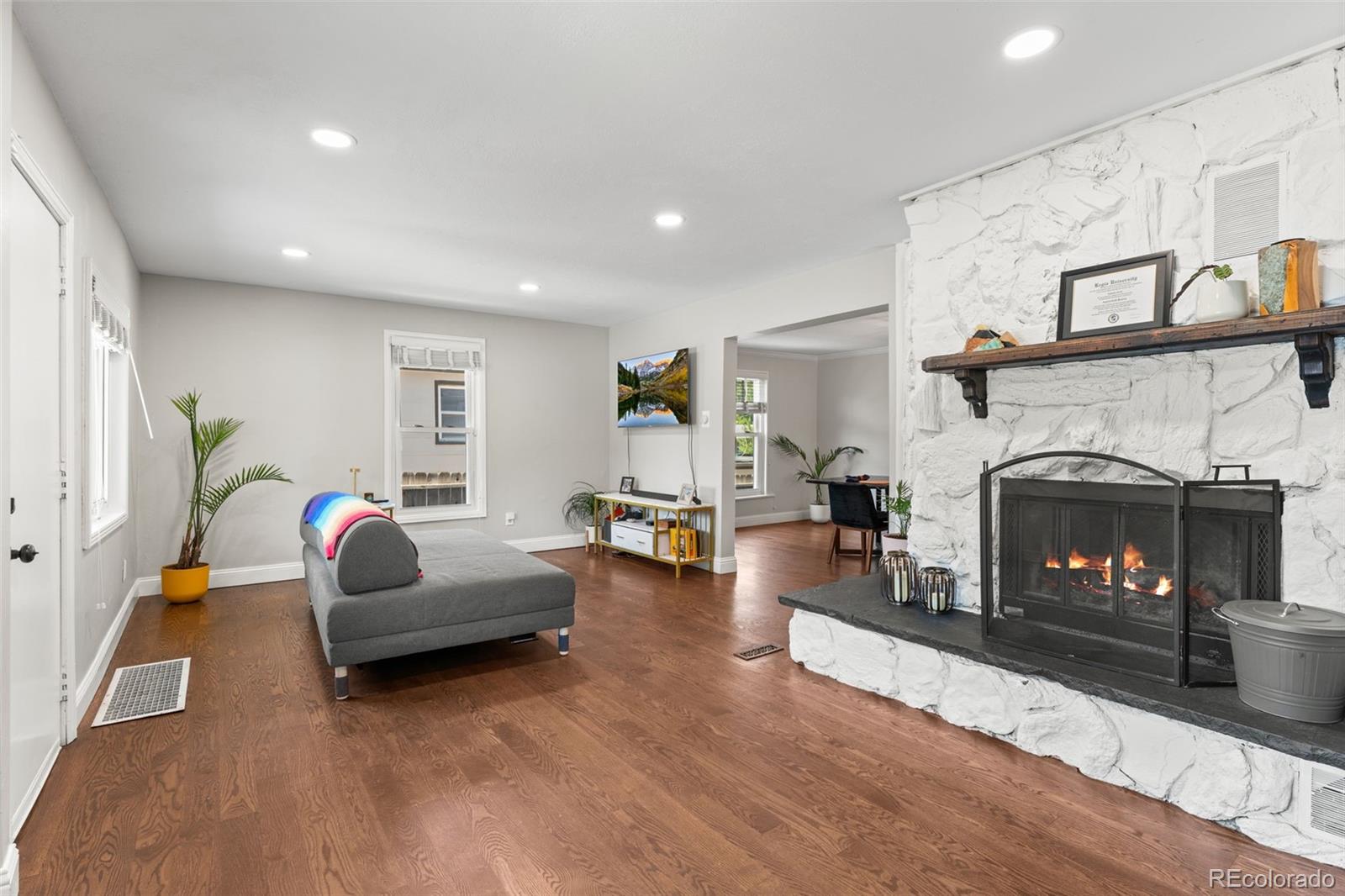 MLS Image #3 for 1111 e dartmouth avenue,englewood, Colorado