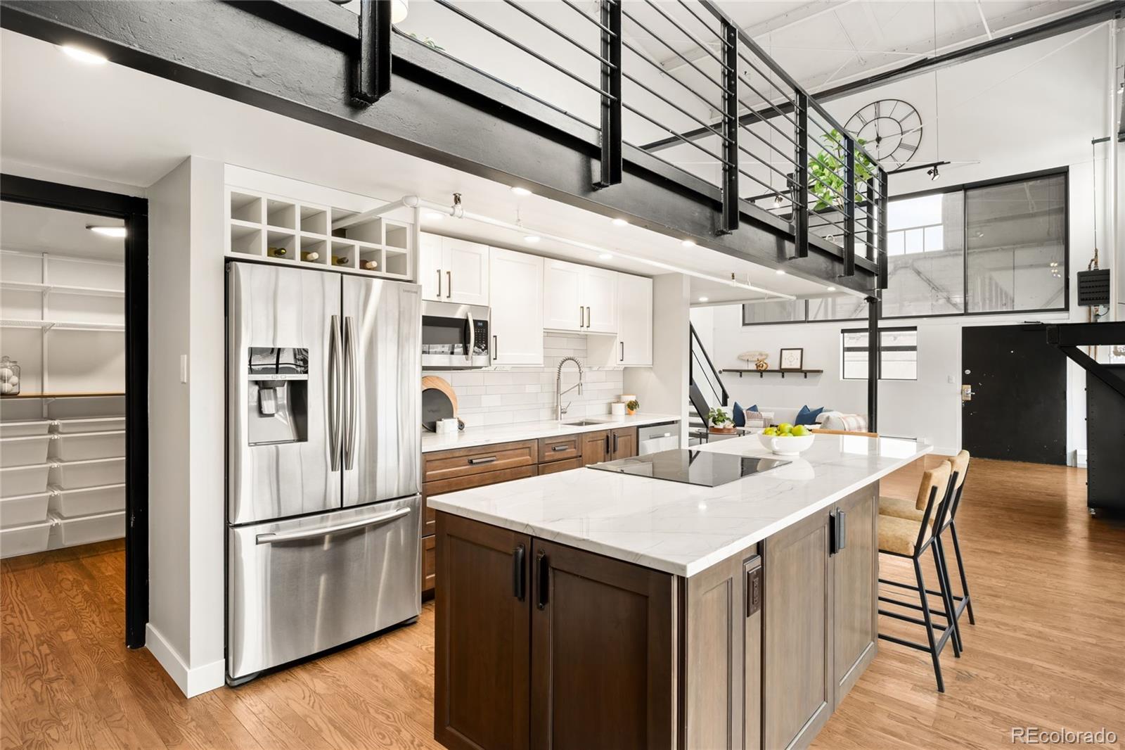 MLS Image #8 for 3377  blake street,denver, Colorado