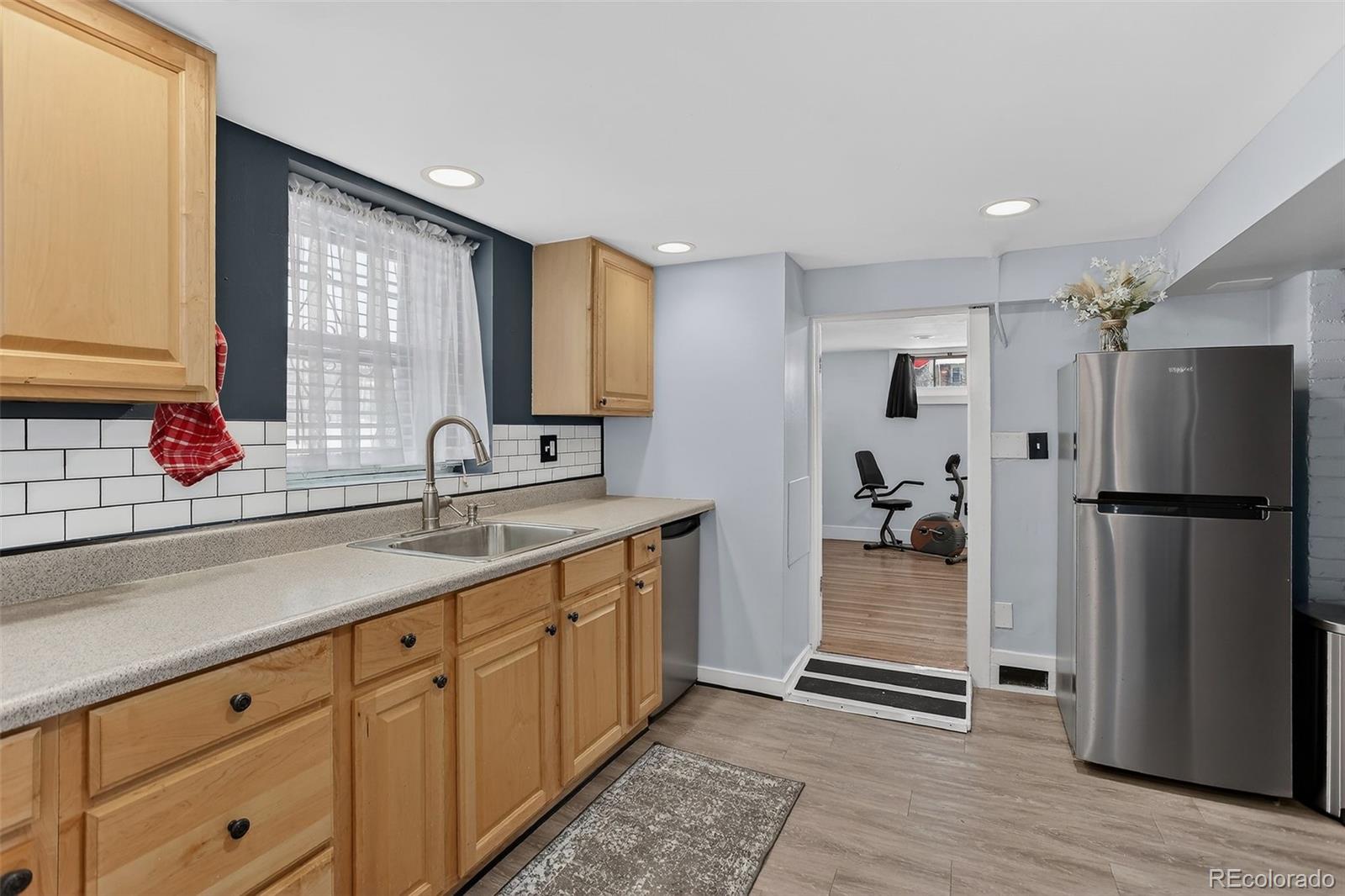 MLS Image #28 for 725 s grant street,denver, Colorado