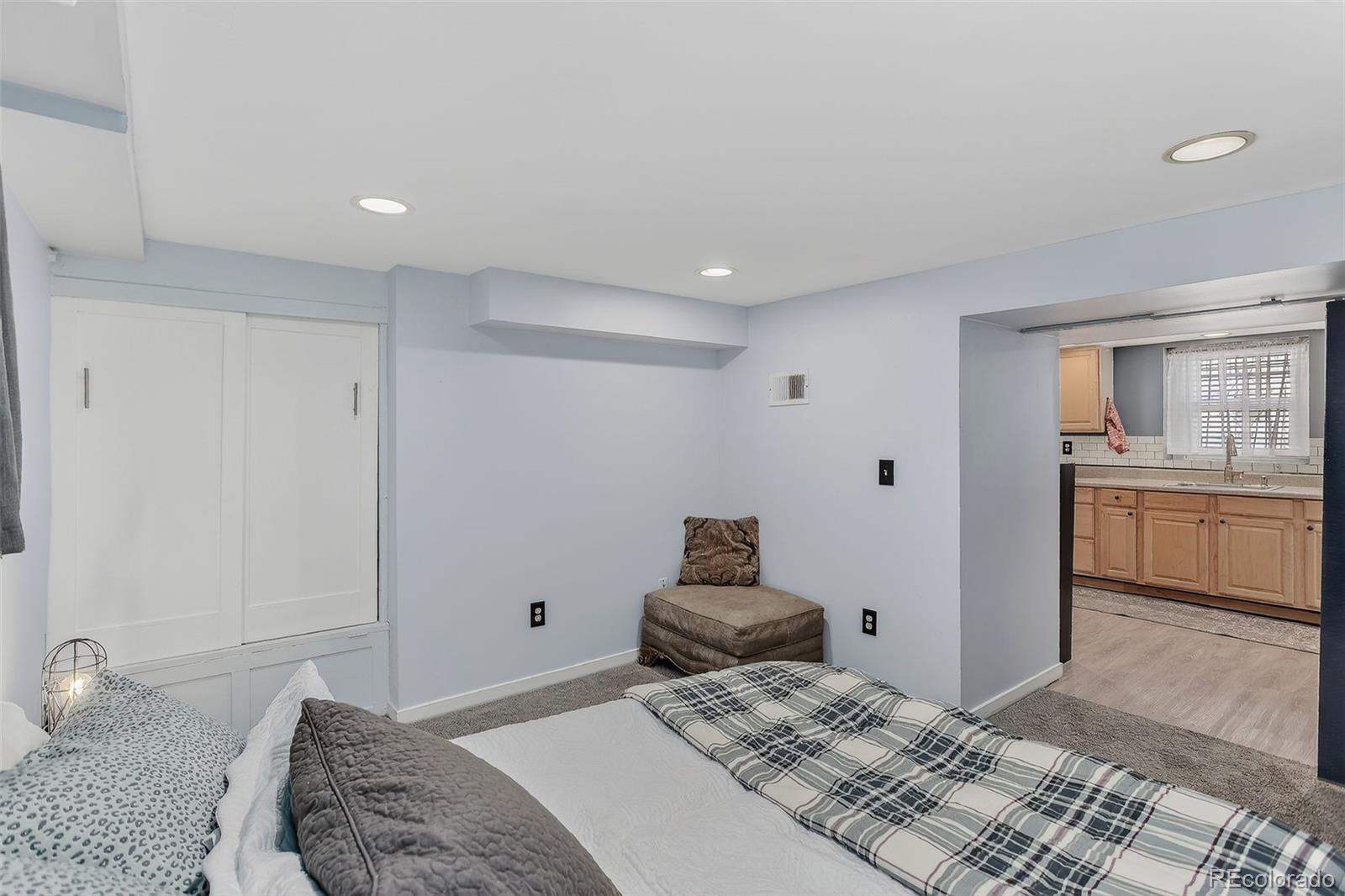 MLS Image #32 for 725 s grant street,denver, Colorado