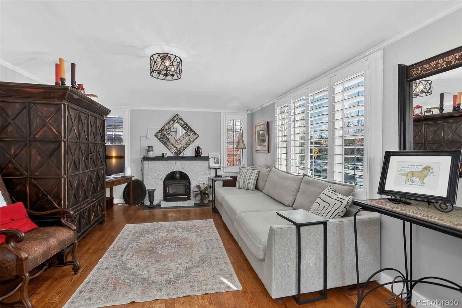MLS Image #5 for 725 s grant street,denver, Colorado