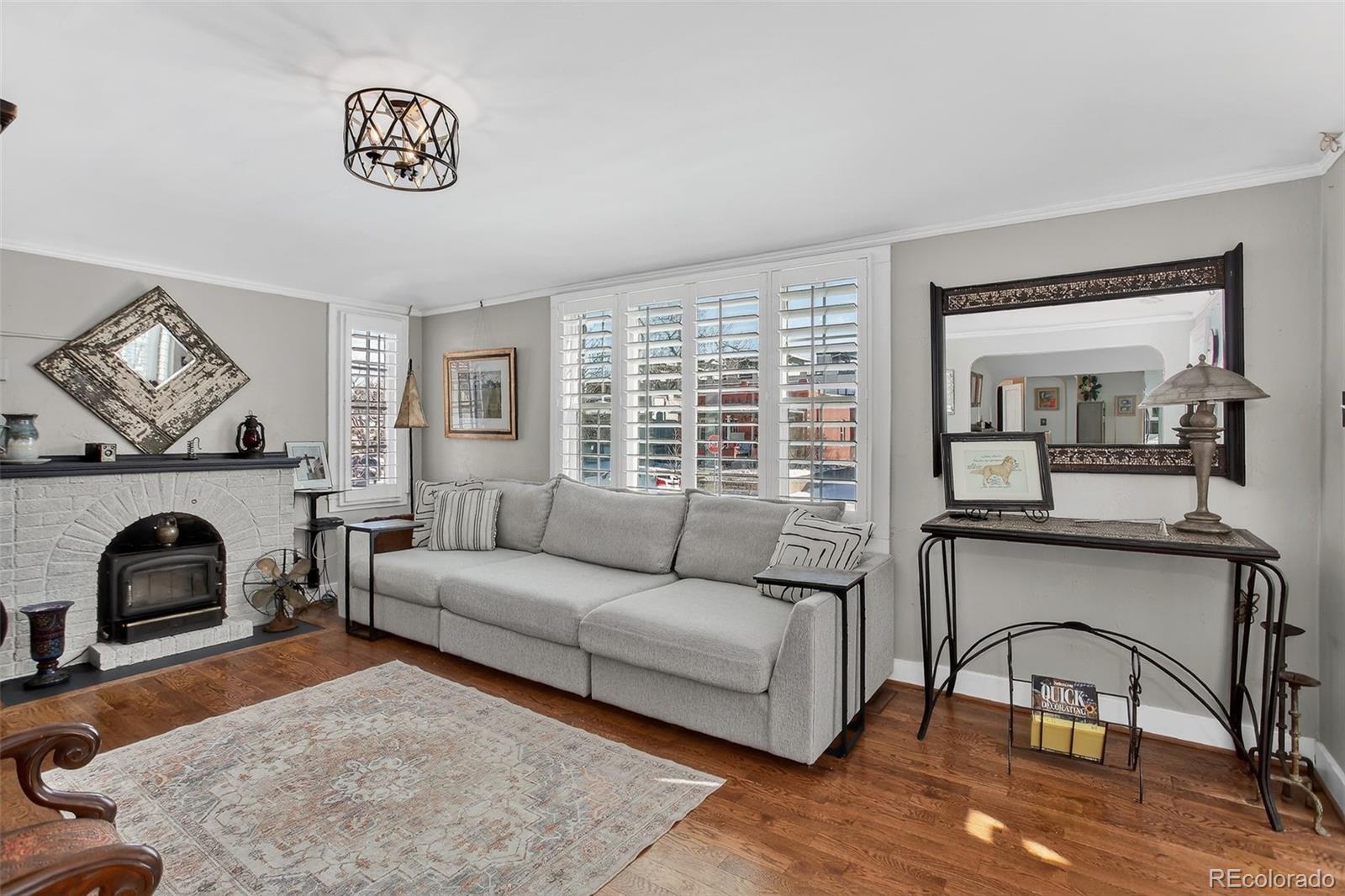 MLS Image #6 for 725 s grant street,denver, Colorado