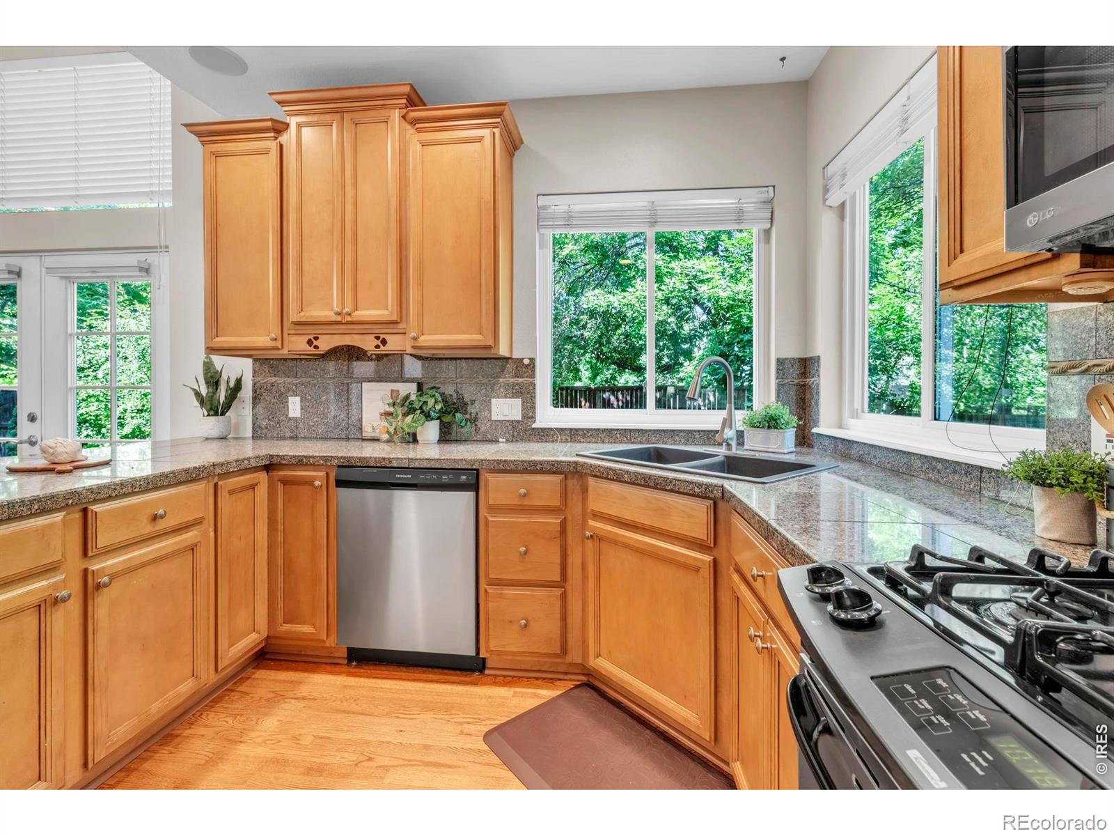 MLS Image #7 for 5900  brandywine court,boulder, Colorado