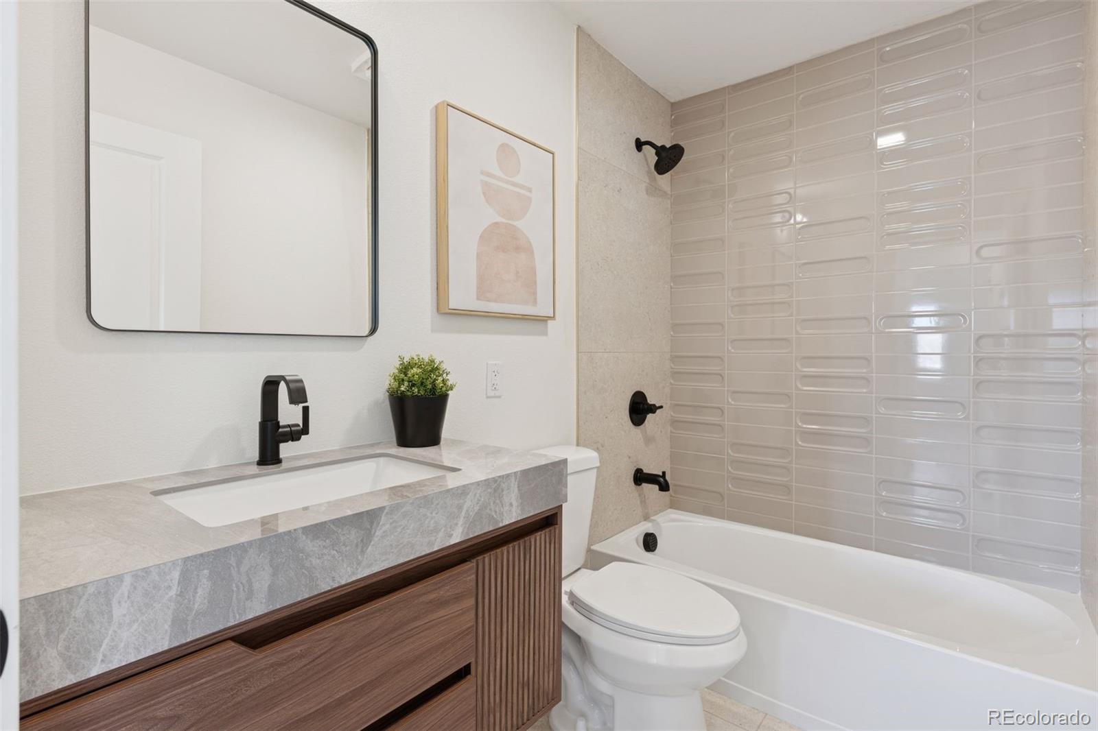 MLS Image #18 for 1494 w lake avenue,littleton, Colorado