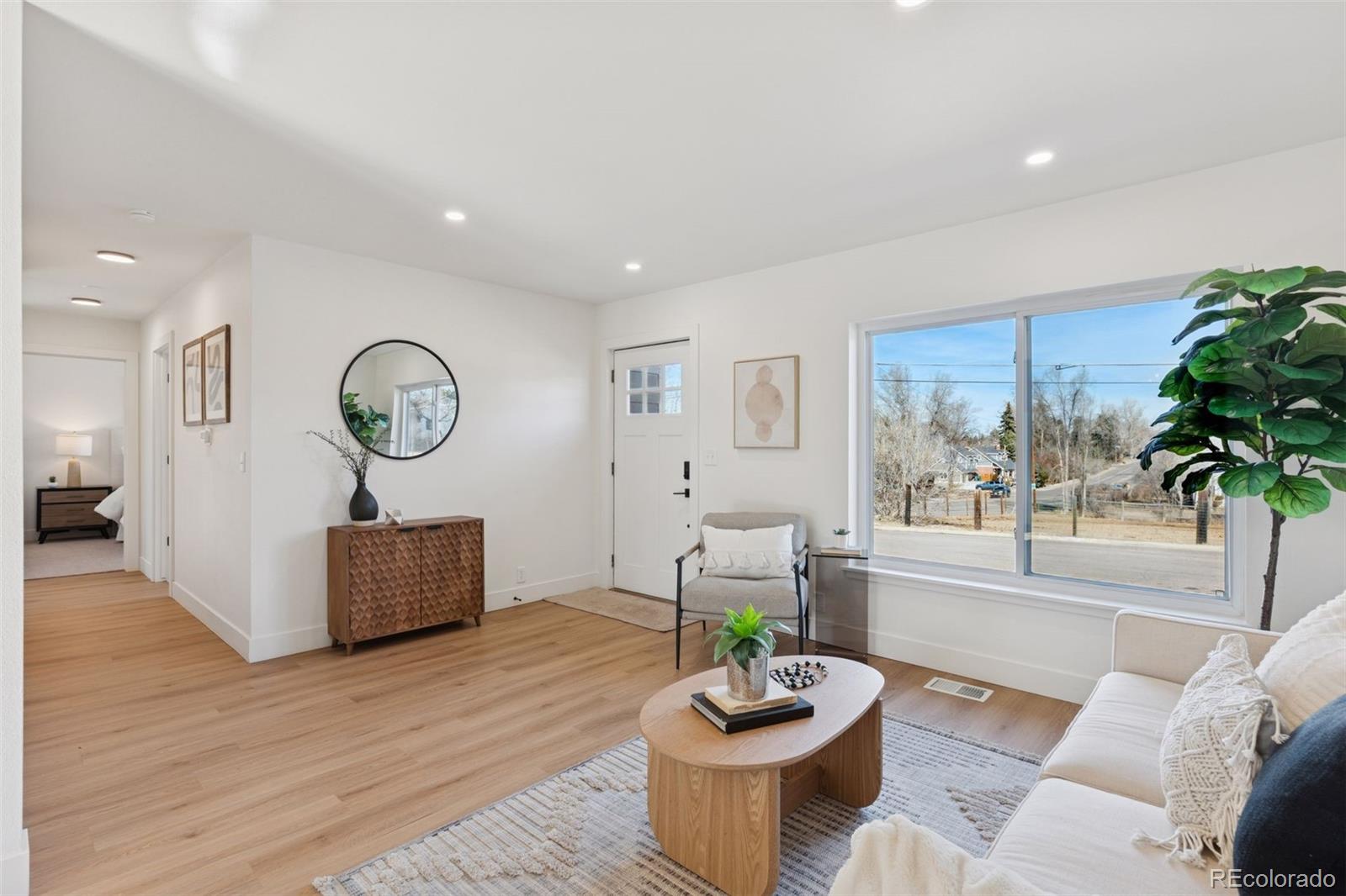 MLS Image #5 for 1494 w lake avenue,littleton, Colorado