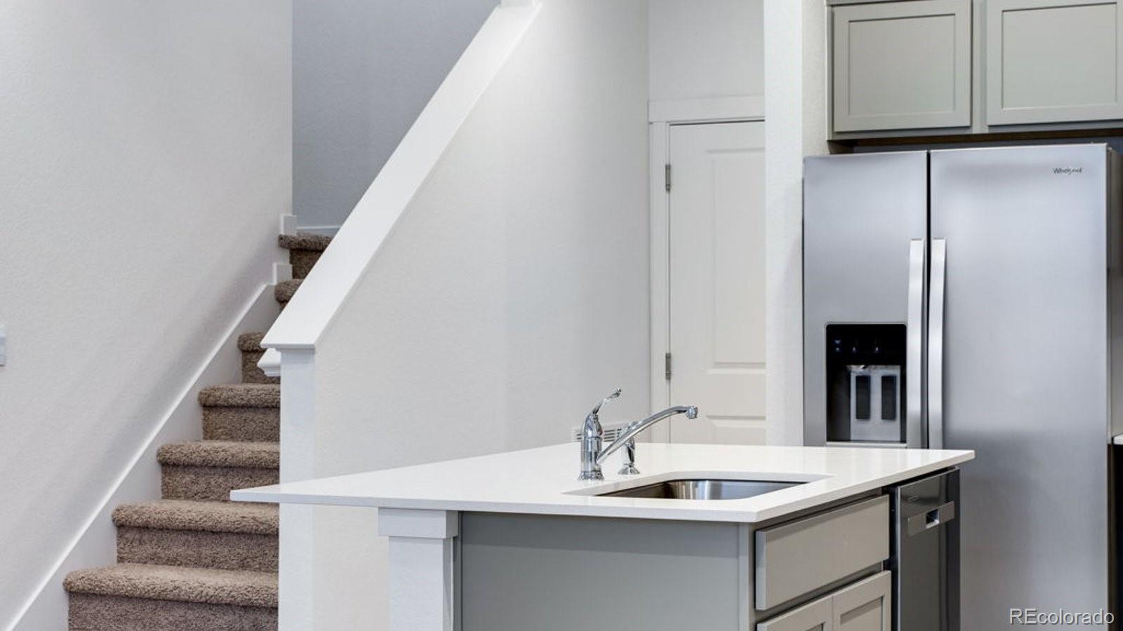 MLS Image #11 for 4761  cauesson court,johnstown, Colorado