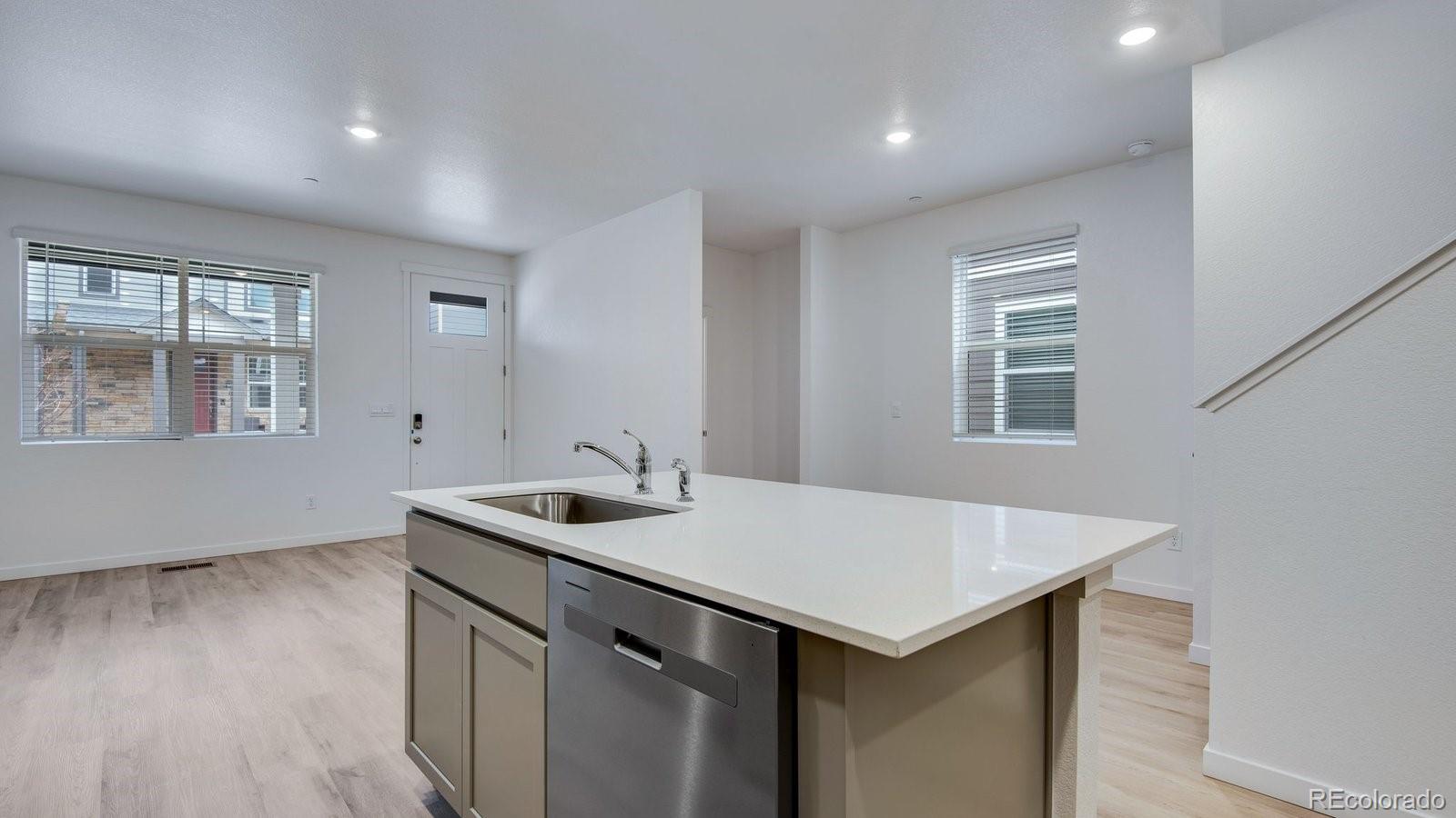 MLS Image #8 for 4761  cauesson court,johnstown, Colorado