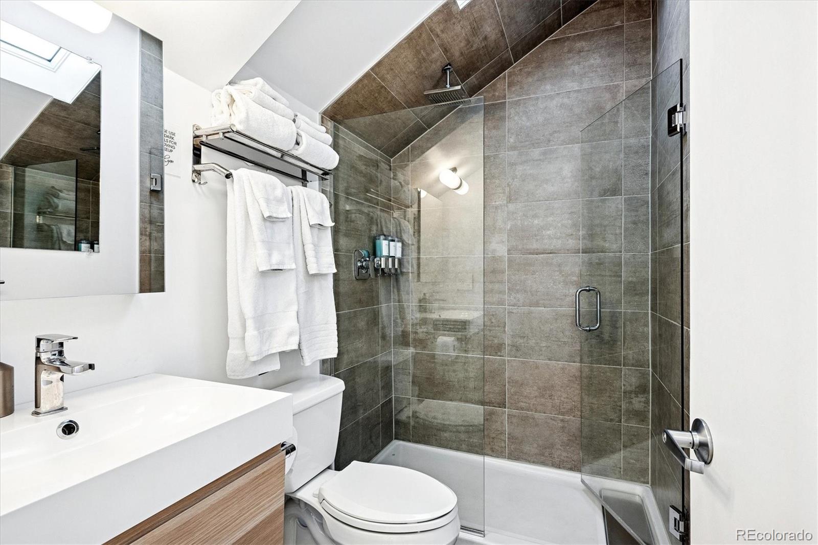 MLS Image #16 for 3407 s logan street,englewood, Colorado