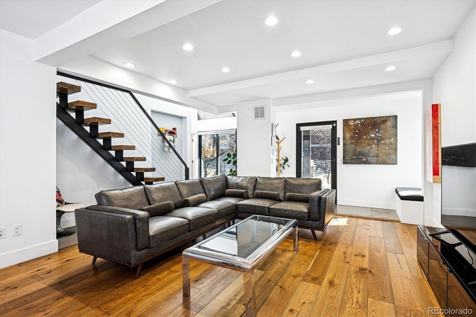 MLS Image #3 for 3407 s logan street,englewood, Colorado