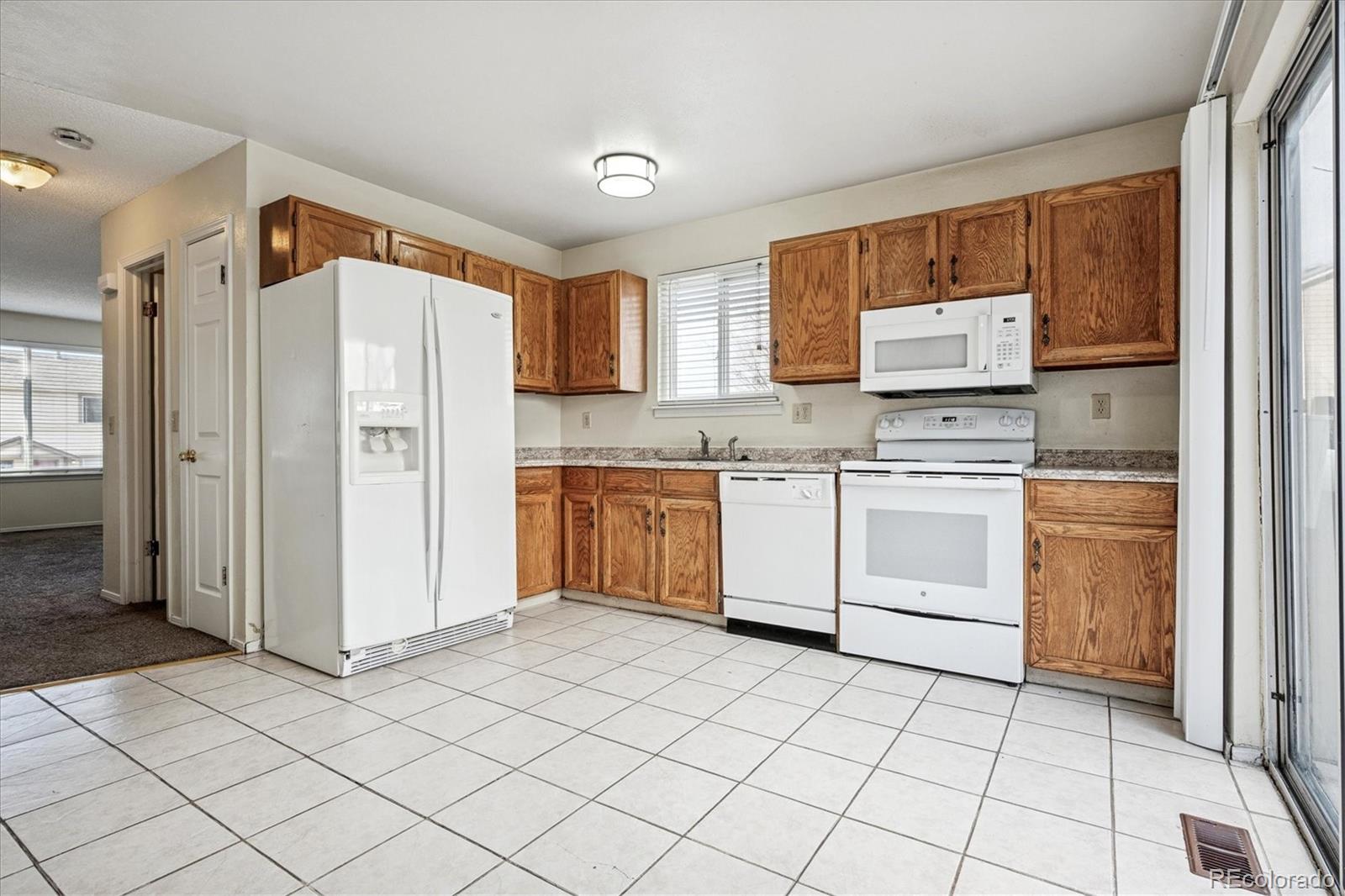 MLS Image #11 for 17693 e loyola drive e,aurora, Colorado