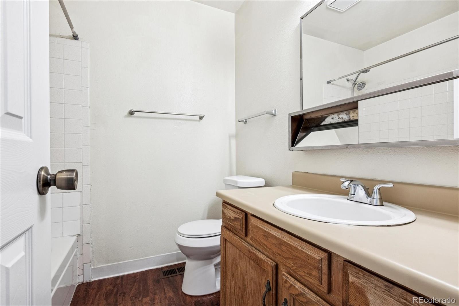 MLS Image #15 for 17693 e loyola drive e,aurora, Colorado