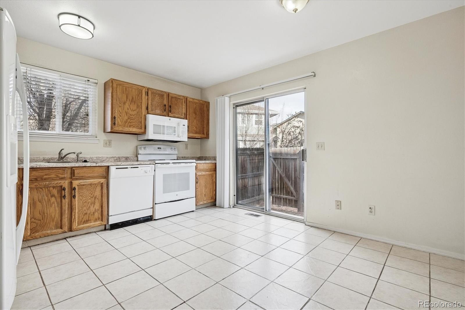 MLS Image #9 for 17693 e loyola drive e,aurora, Colorado