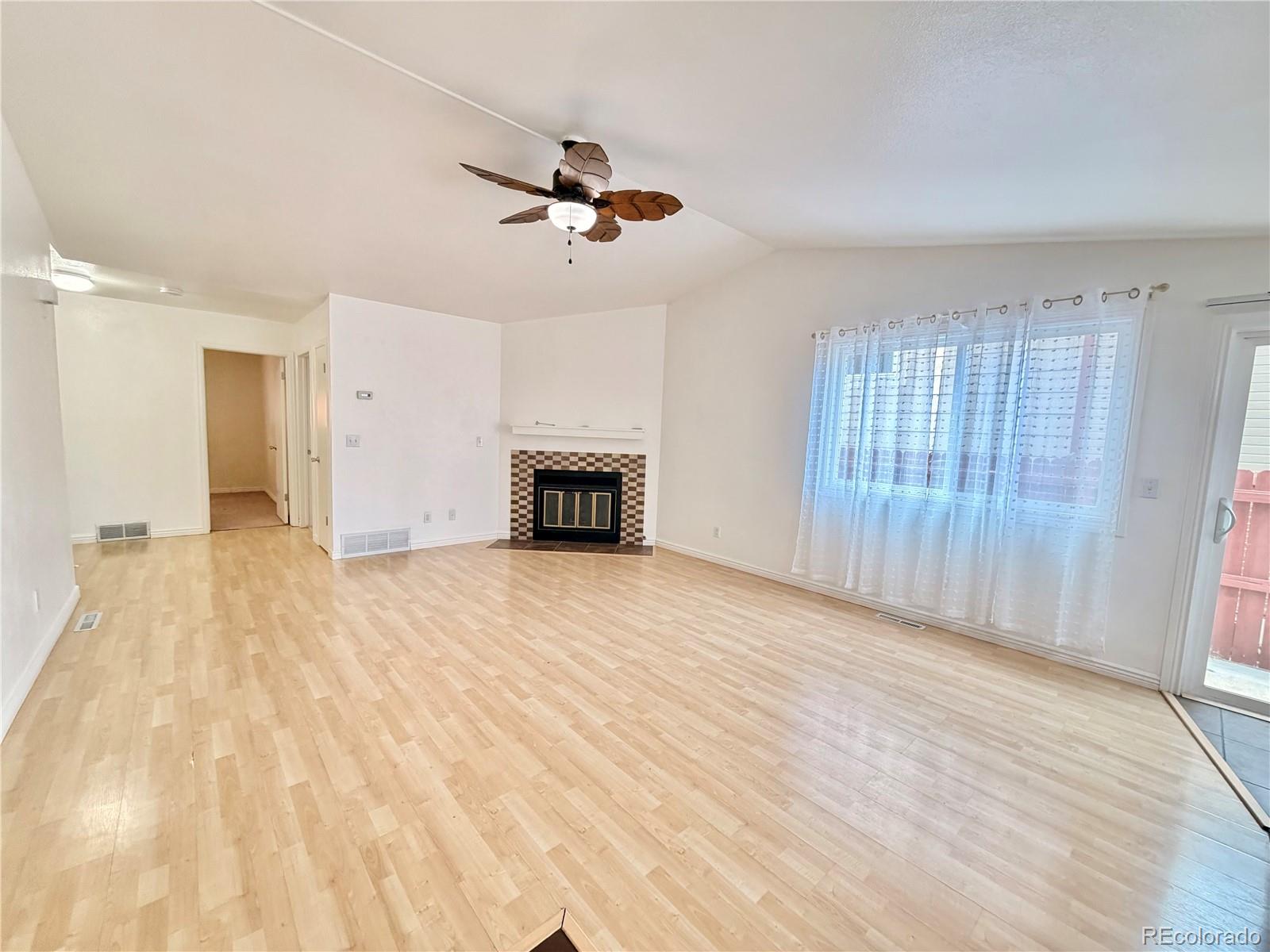 MLS Image #2 for 2803  denver avenue,longmont, Colorado