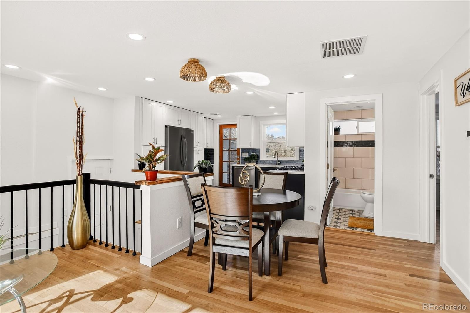 MLS Image #4 for 7313 w 60th avenue,arvada, Colorado
