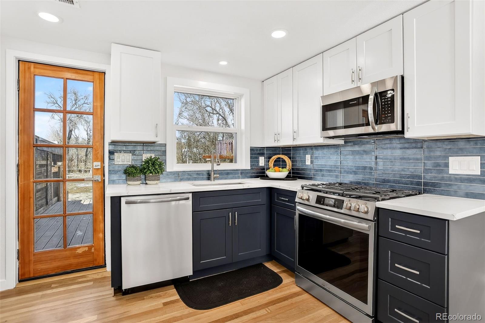 MLS Image #6 for 7313 w 60th avenue,arvada, Colorado