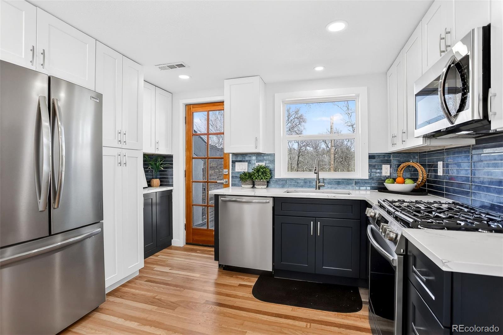 MLS Image #7 for 7313 w 60th avenue,arvada, Colorado