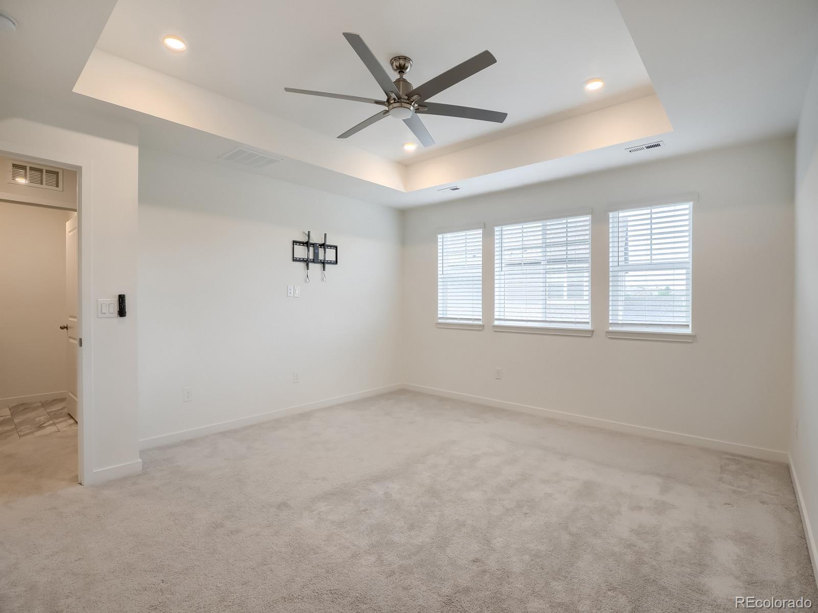 MLS Image #10 for 24188 e kentucky place,aurora, Colorado