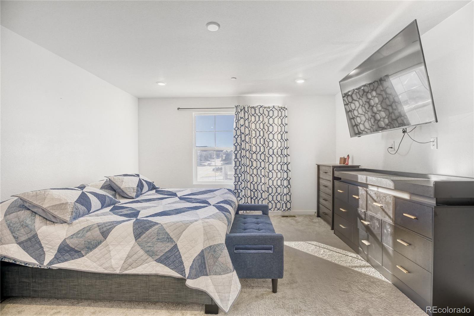 MLS Image #11 for 1325  sunrise drive,erie, Colorado