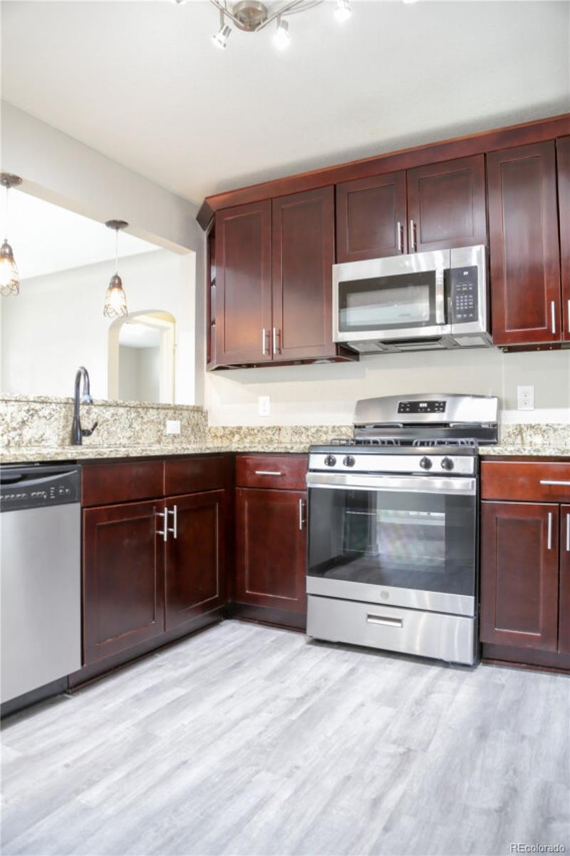MLS Image #13 for 3290  magnolia street,denver, Colorado