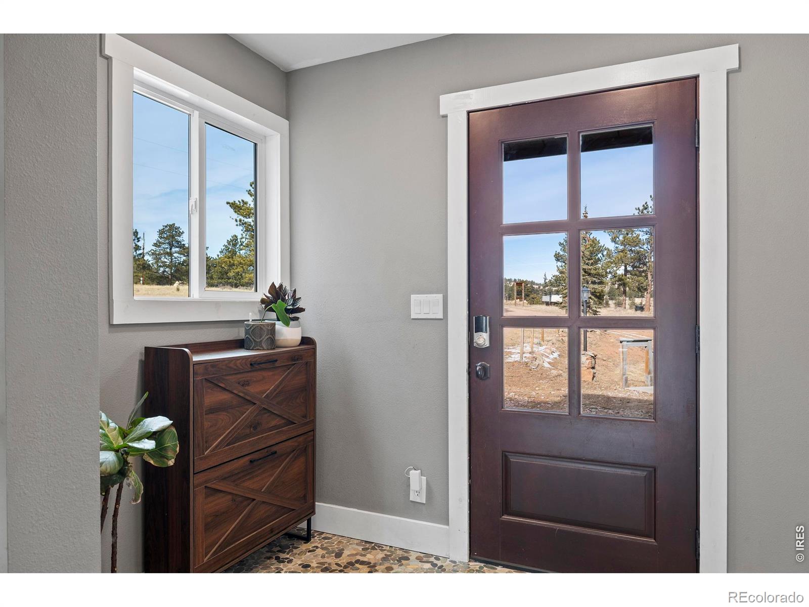 MLS Image #19 for 100 s cucharas mountain court,livermore, Colorado