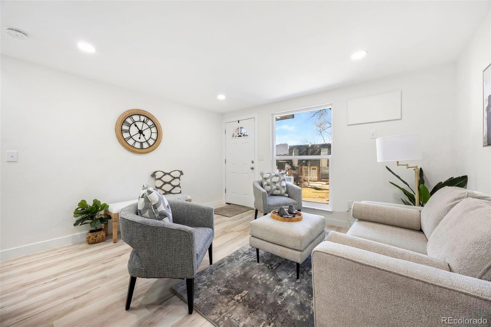 MLS Image #4 for 5819 s pearl street ,centennial, Colorado