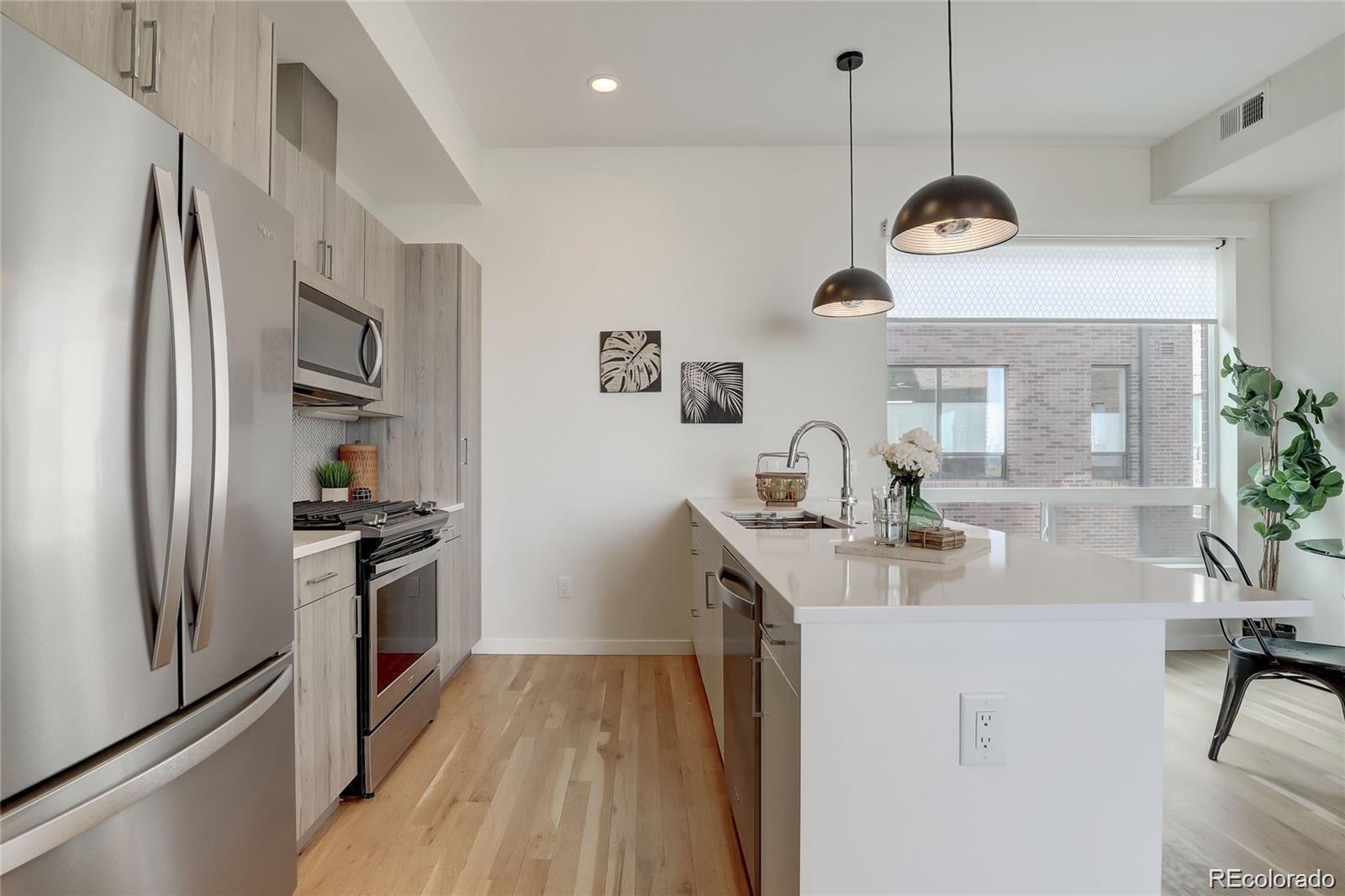 MLS Image #7 for 3937  inca street,denver, Colorado
