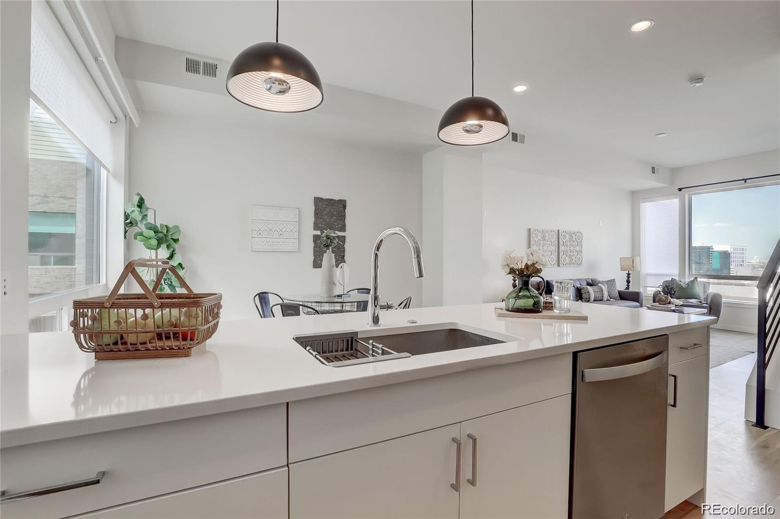 MLS Image #9 for 3937  inca street,denver, Colorado