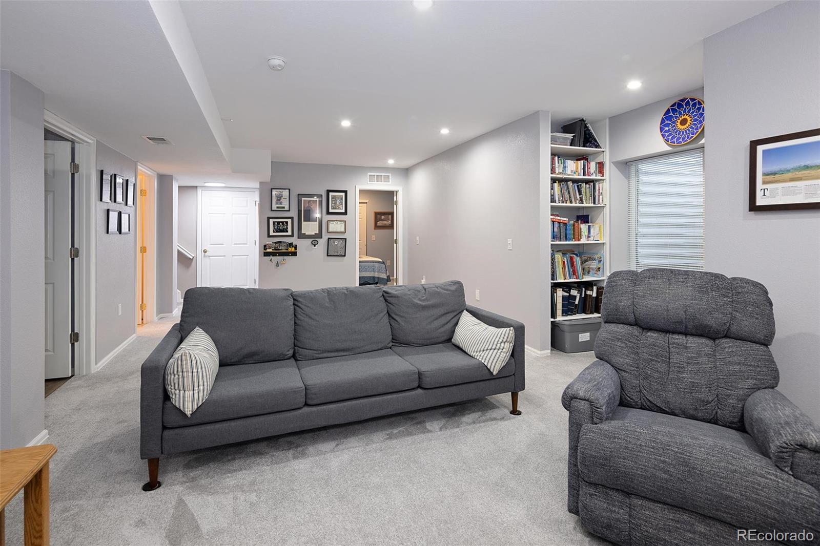 MLS Image #24 for 7929 s buchanan way,aurora, Colorado
