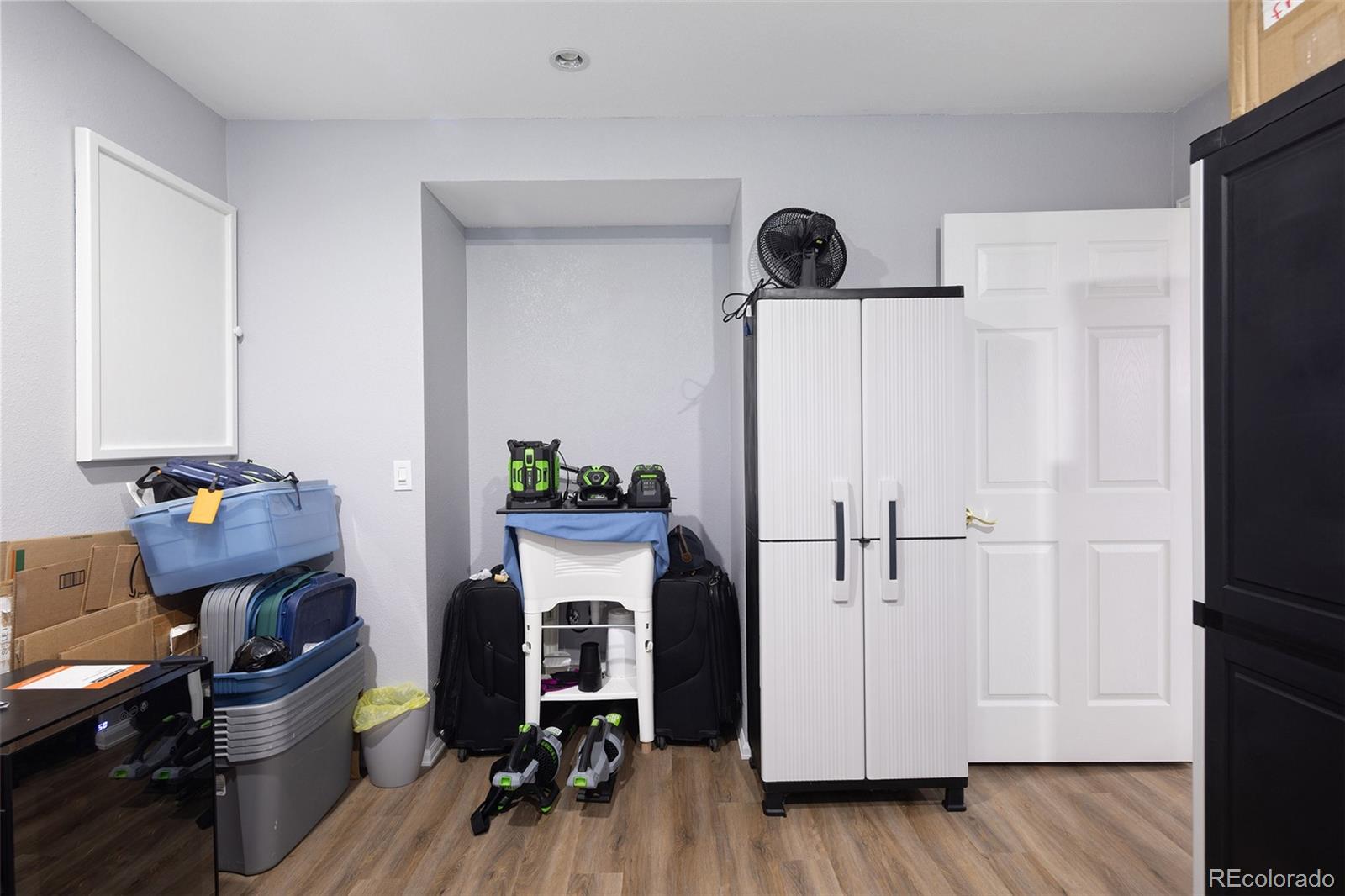 MLS Image #29 for 7929 s buchanan way,aurora, Colorado