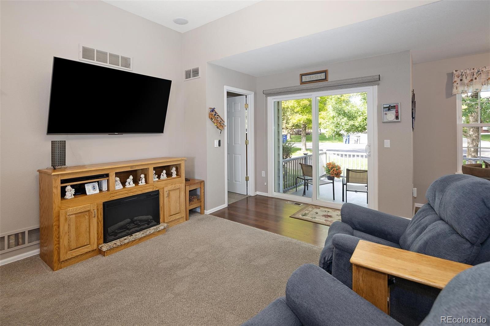 MLS Image #4 for 7929 s buchanan way,aurora, Colorado