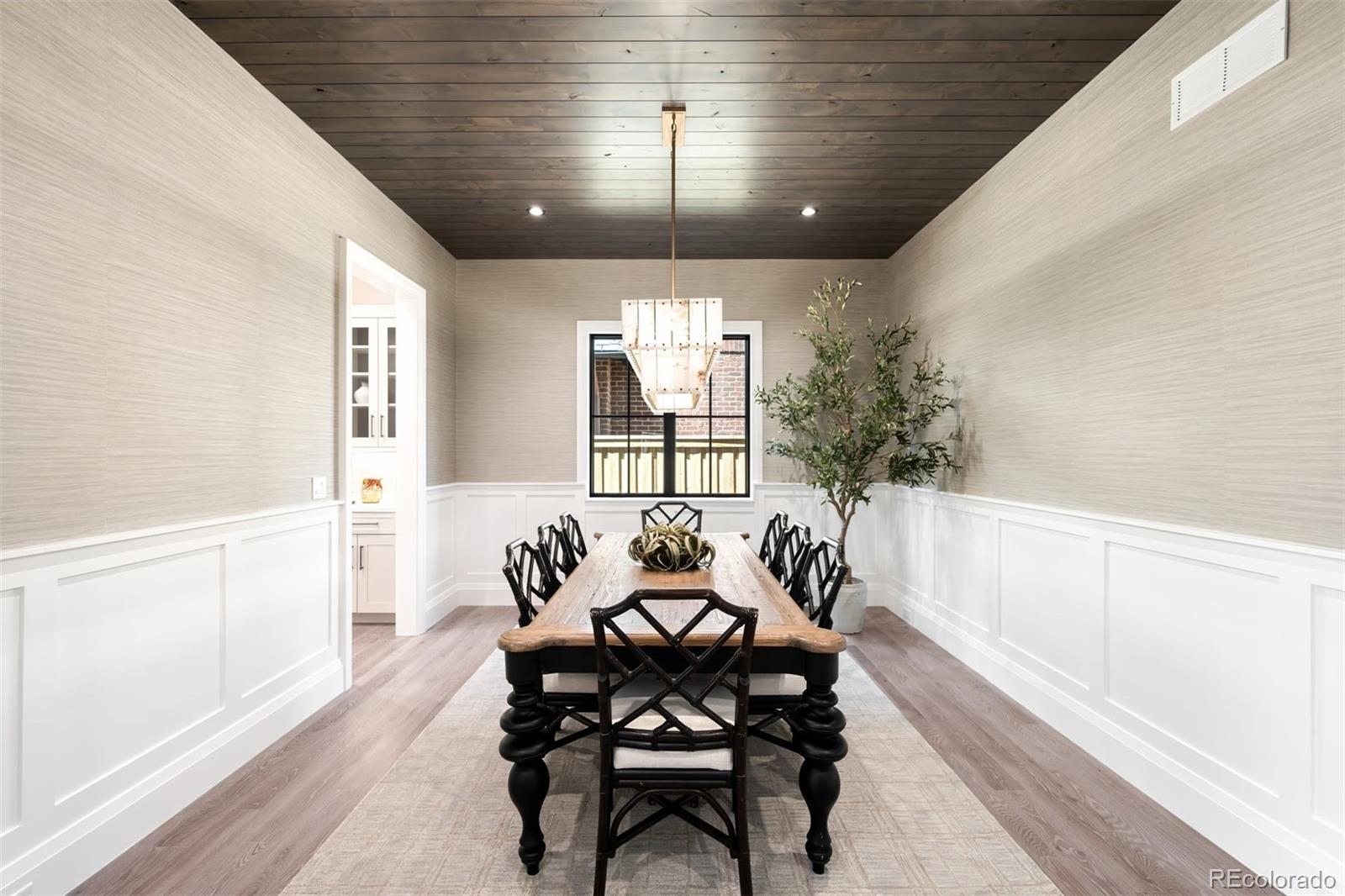 MLS Image #12 for 2237 s madison street,denver, Colorado