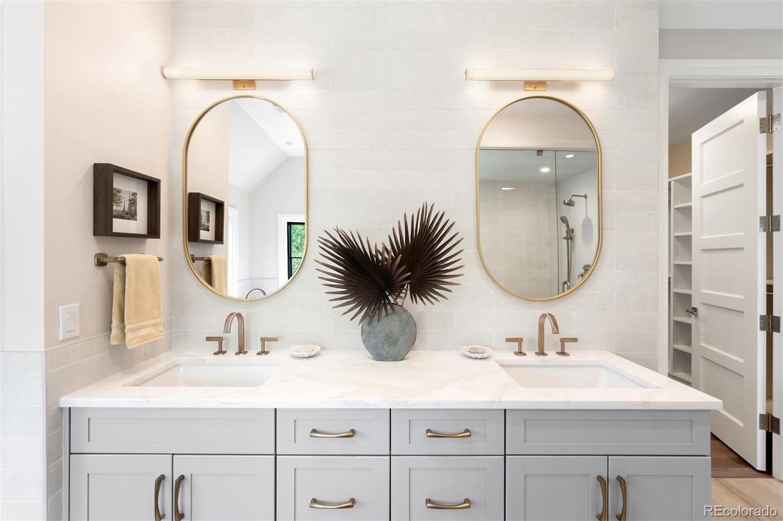 MLS Image #23 for 2237 s madison street,denver, Colorado