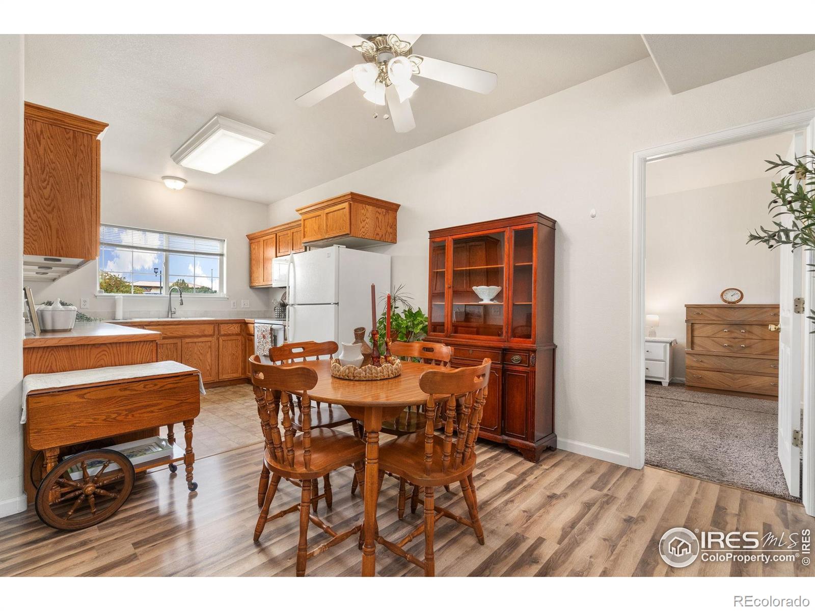 MLS Image #6 for 1343  lake circle,windsor, Colorado