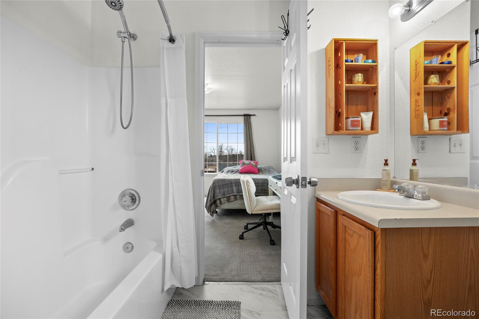 MLS Image #18 for 11785 w independence avenue,lakewood, Colorado