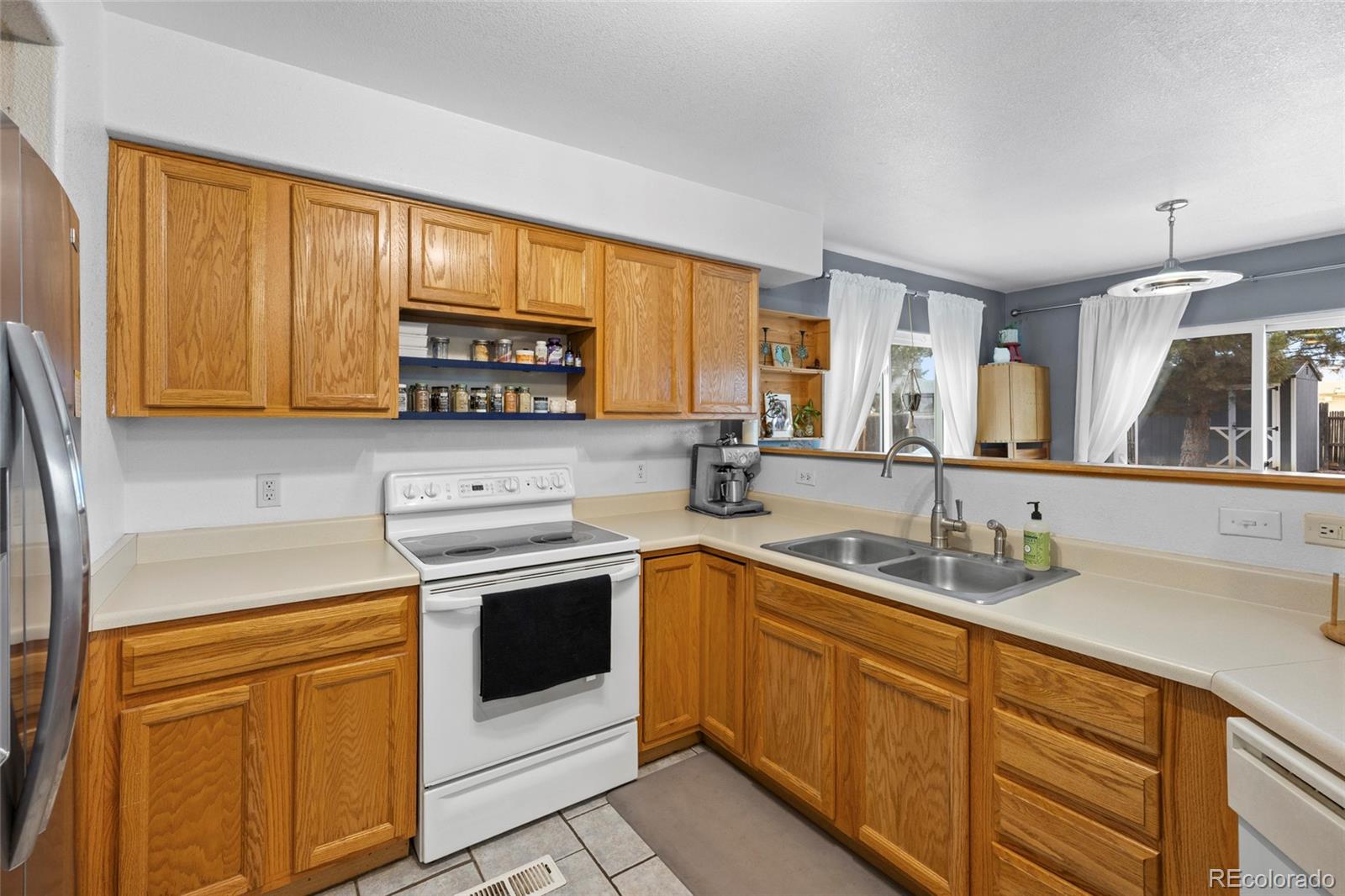MLS Image #6 for 11785 w independence avenue,lakewood, Colorado