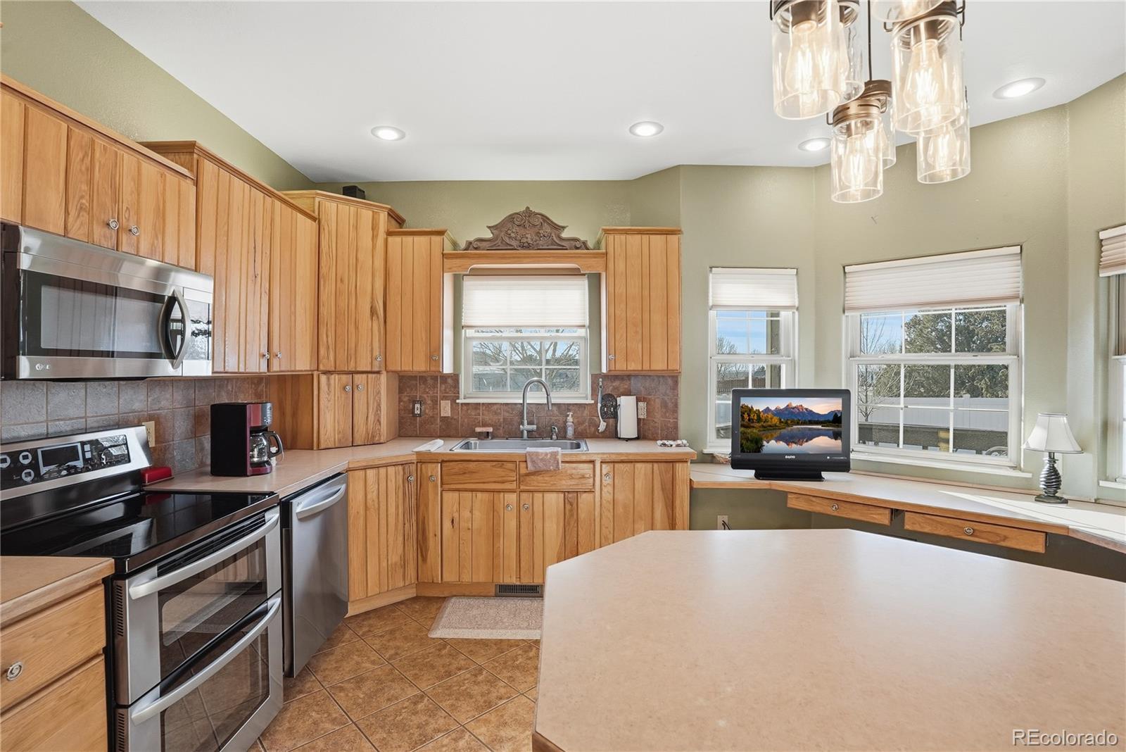 MLS Image #10 for 125  reid road,fort morgan, Colorado