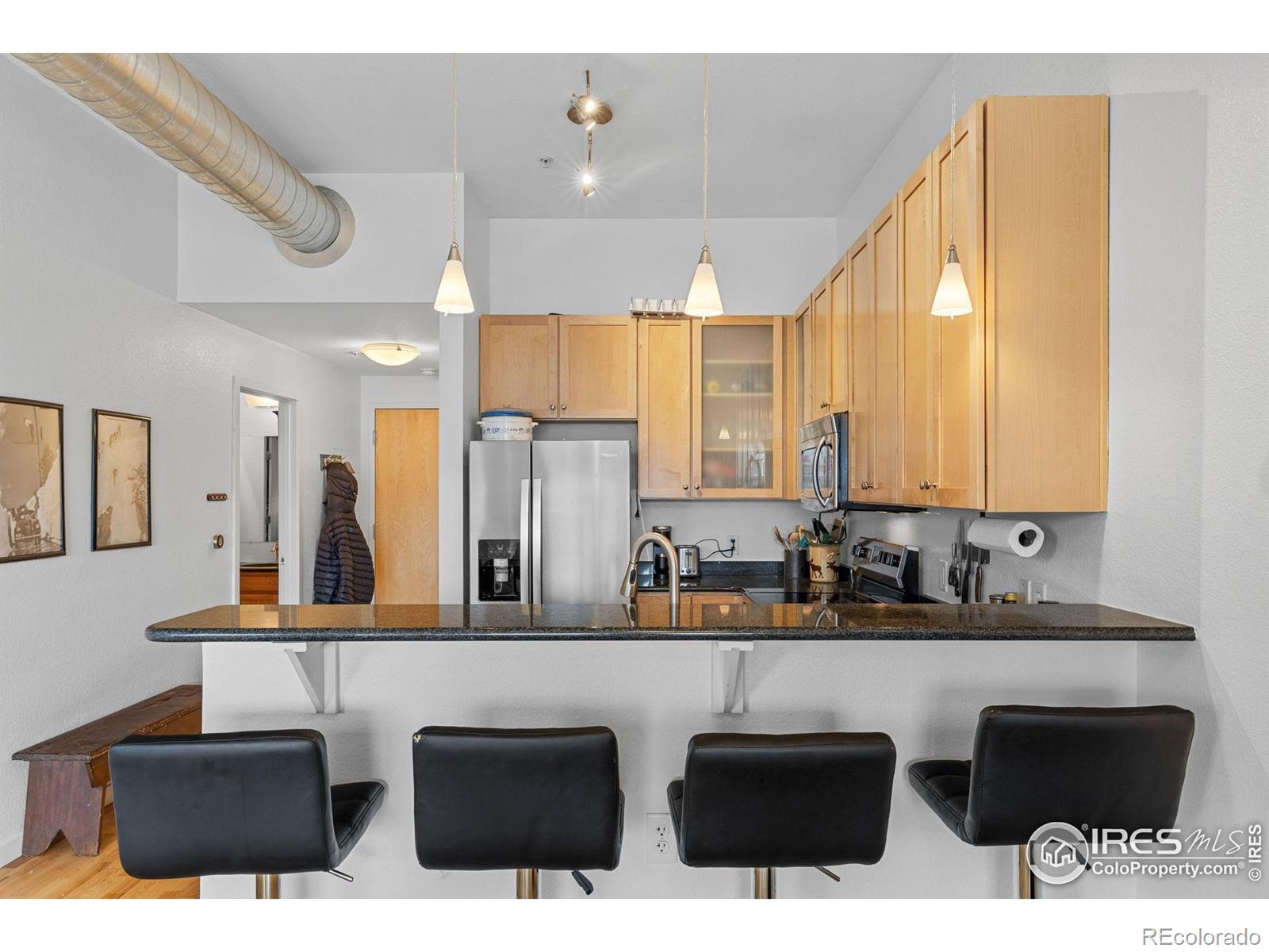 MLS Image #12 for 1555  central street,denver, Colorado