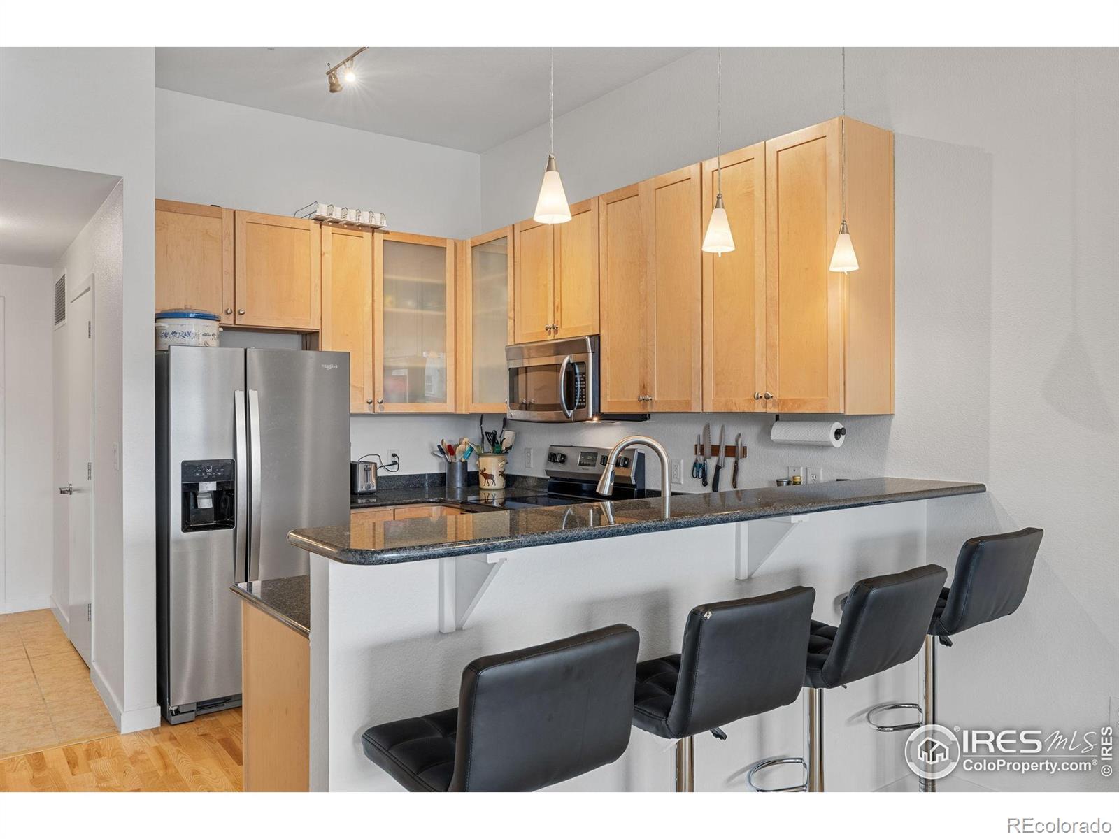MLS Image #15 for 1555  central street,denver, Colorado