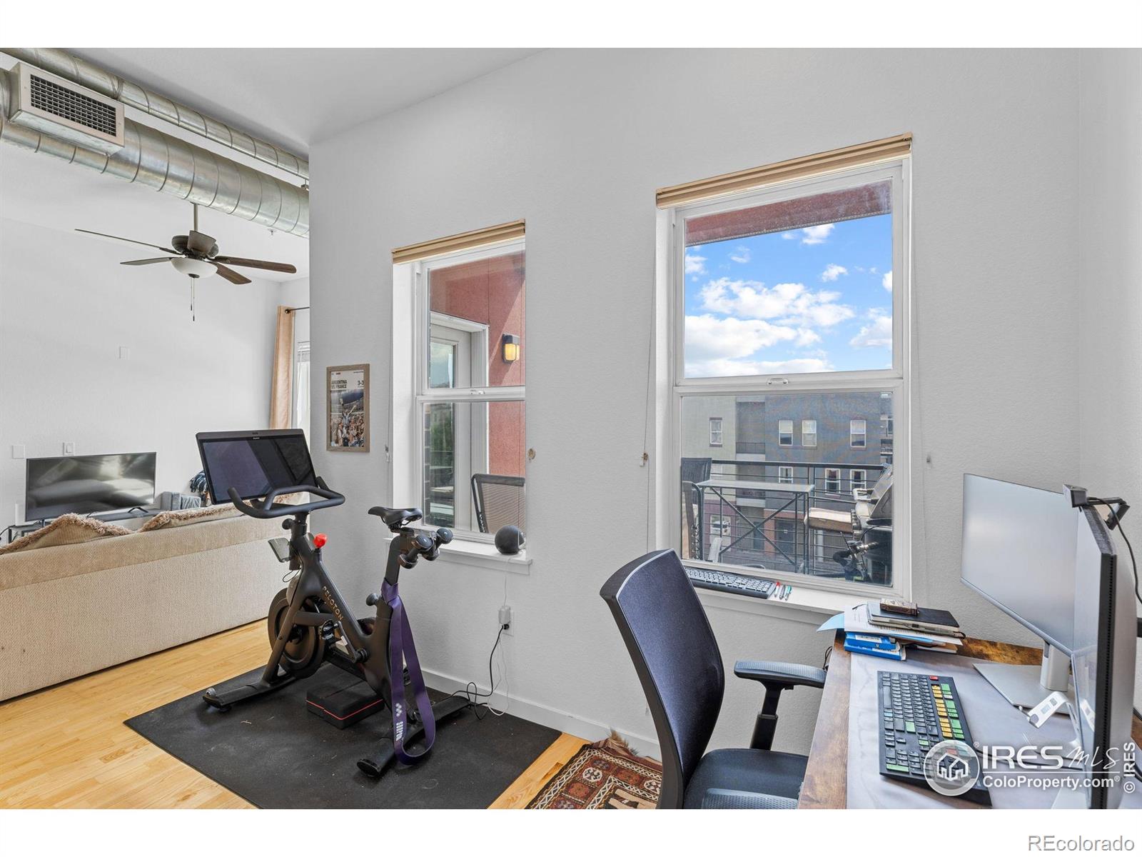 MLS Image #17 for 1555  central street,denver, Colorado