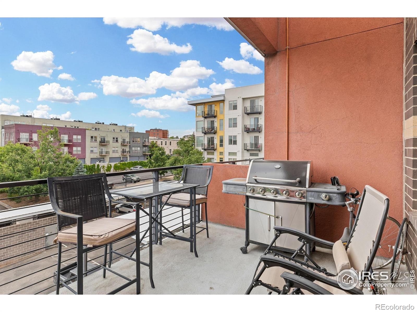 MLS Image #19 for 1555  central street,denver, Colorado