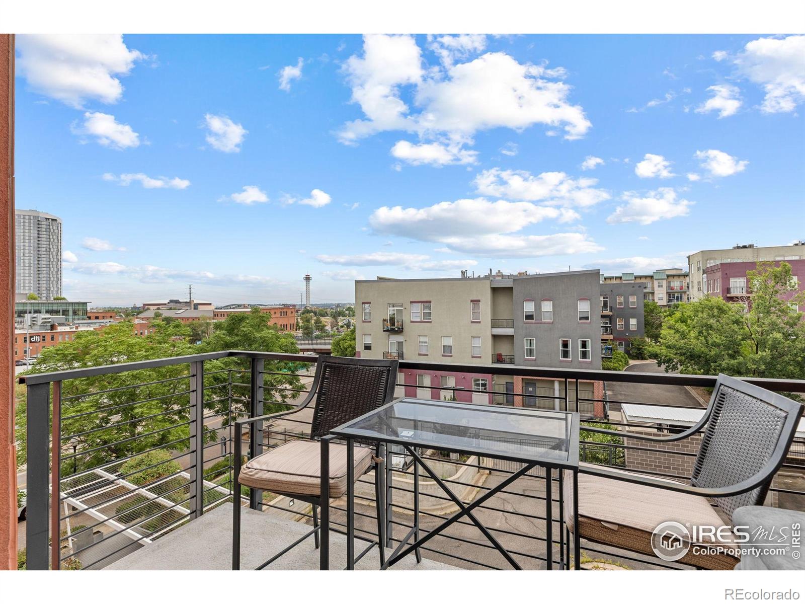 MLS Image #20 for 1555  central street,denver, Colorado