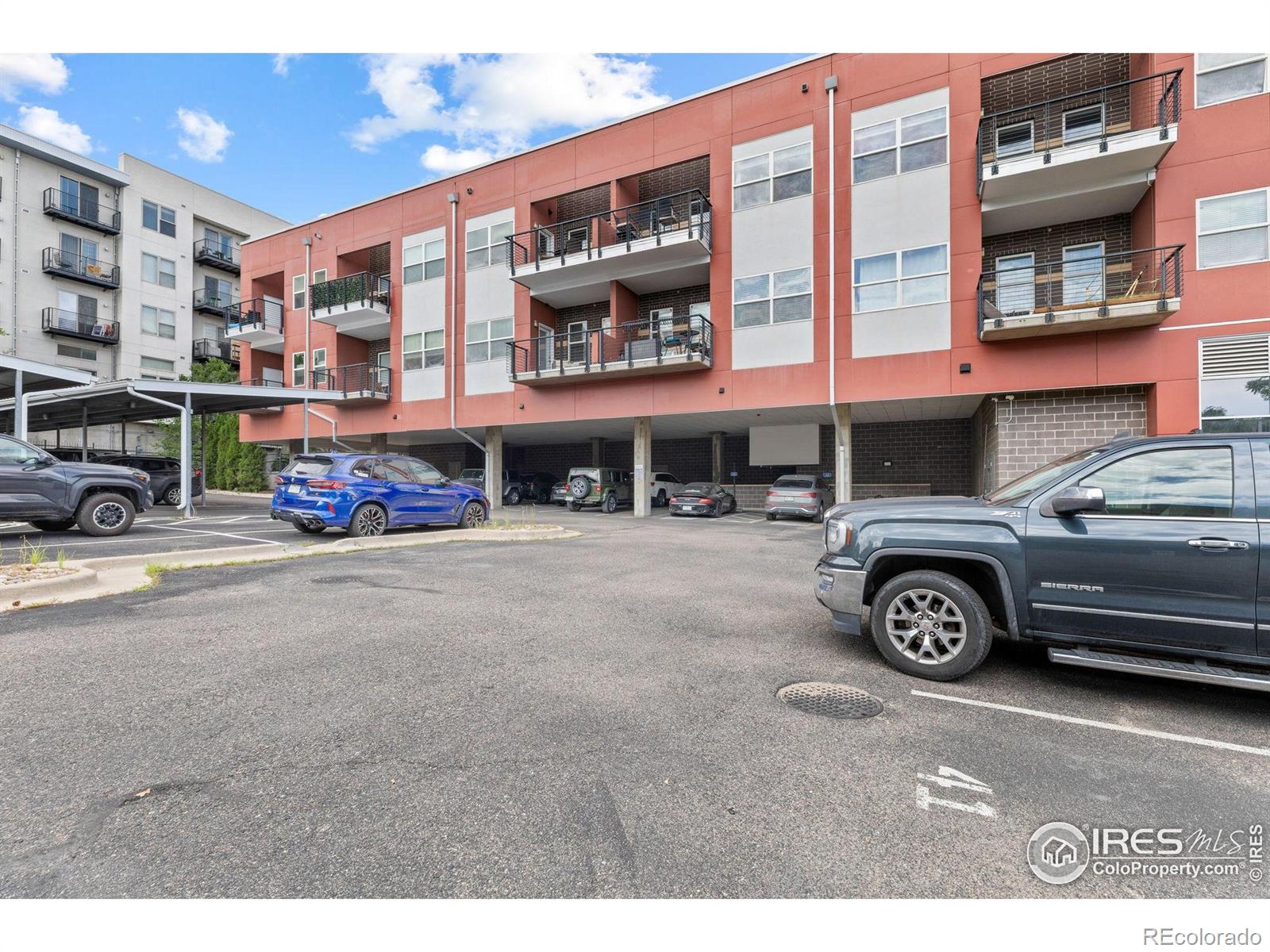 MLS Image #30 for 1555  central street,denver, Colorado