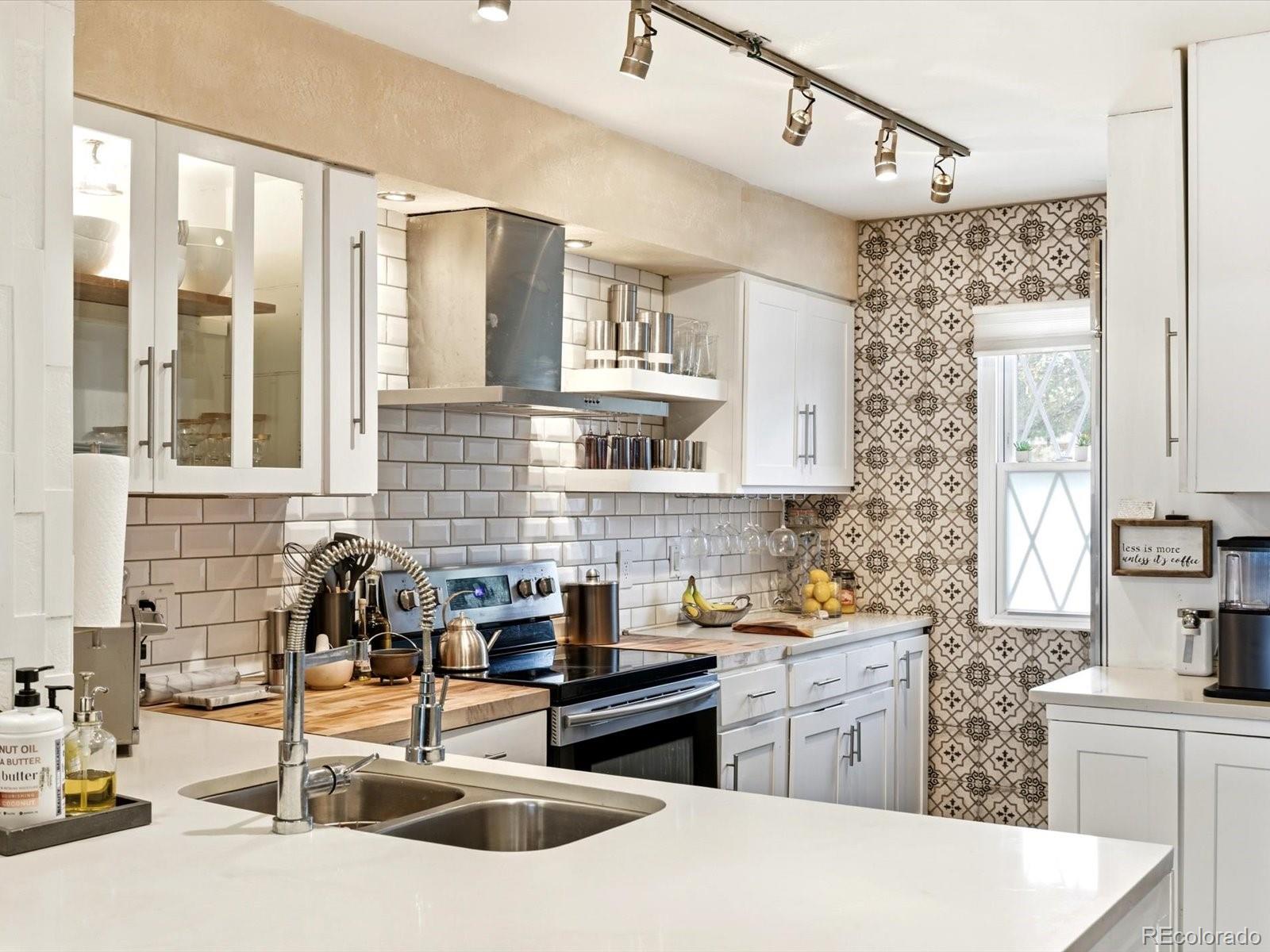 MLS Image #1 for 1662 s idalia circle,aurora, Colorado