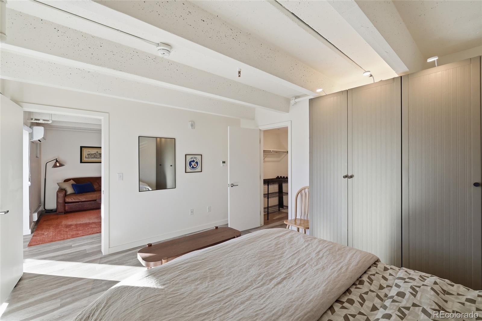 MLS Image #13 for 1495  vrain street,denver, Colorado