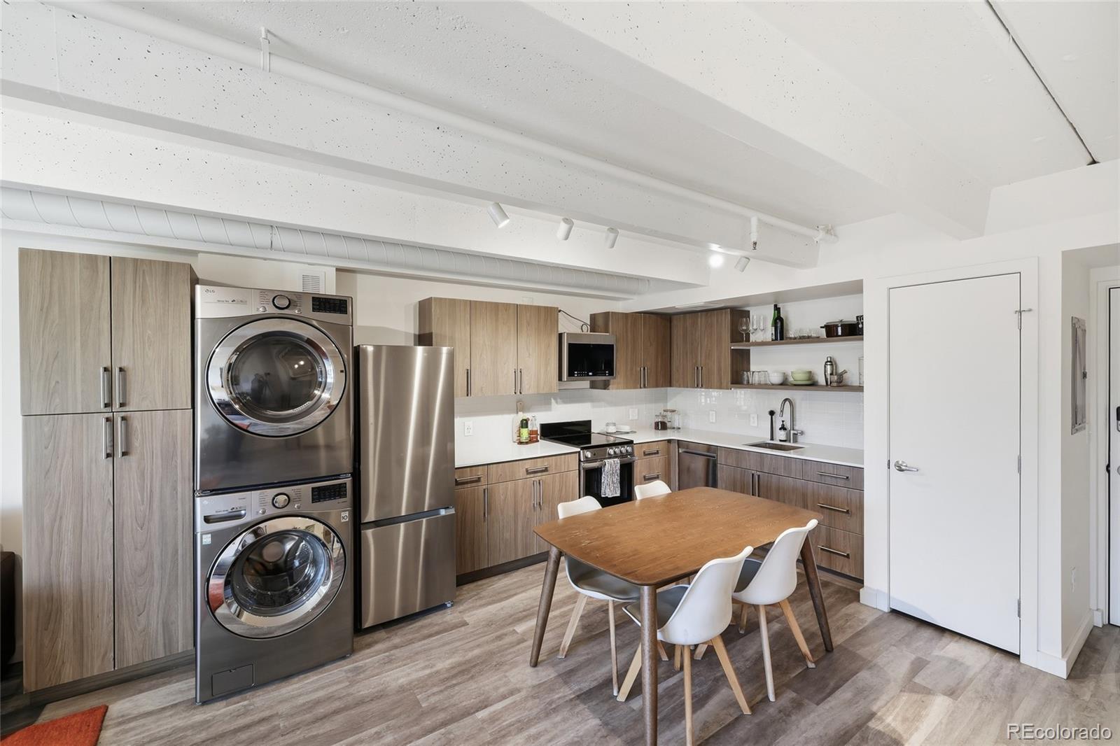 MLS Image #3 for 1495  vrain street,denver, Colorado